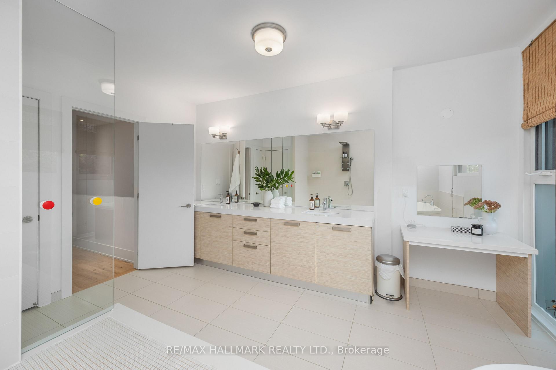 Photo 18 of 68 Boulton Avenue, Toronto, South Riverdale — HOMEH