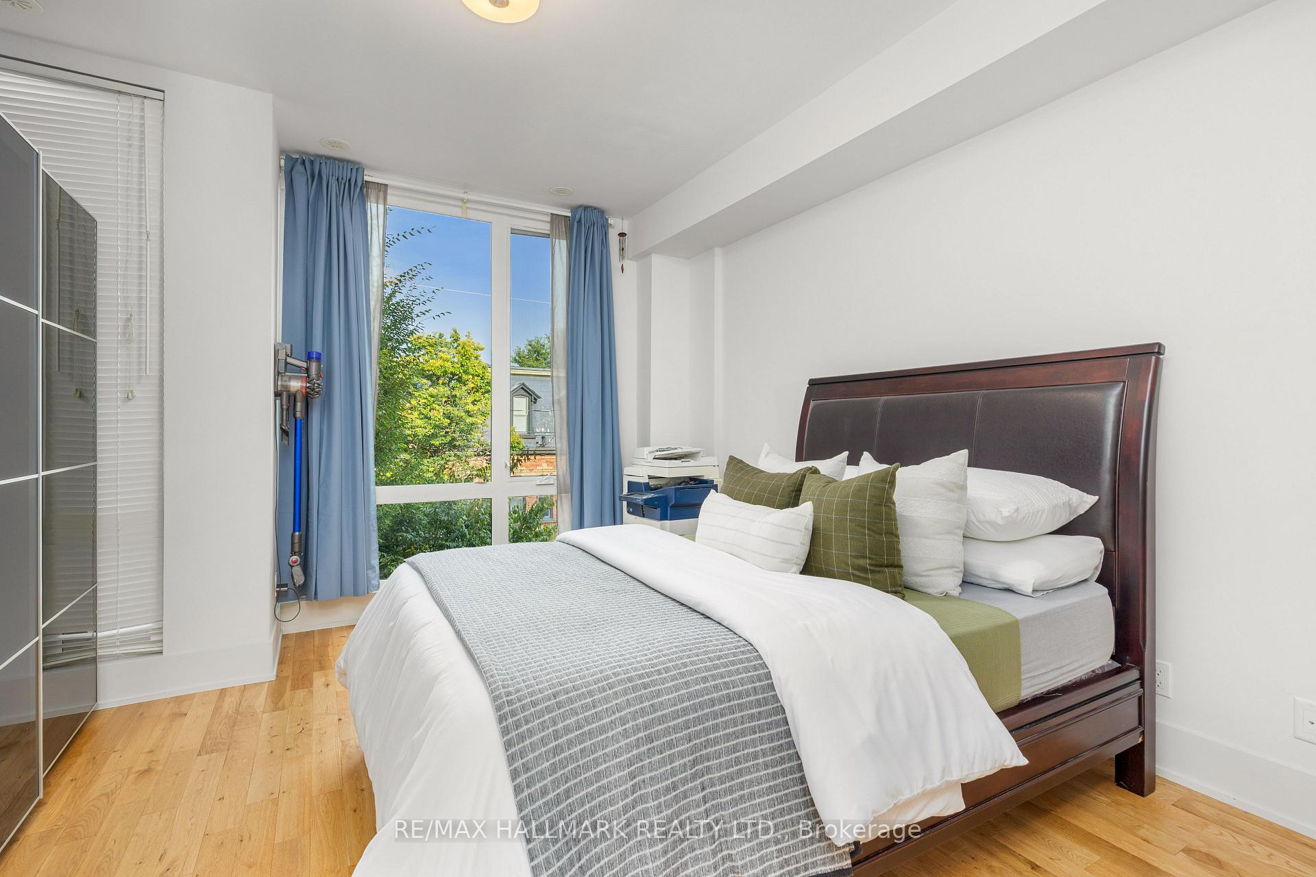 Photo 19 of 68 Boulton Avenue, Toronto, South Riverdale — HOMEH
