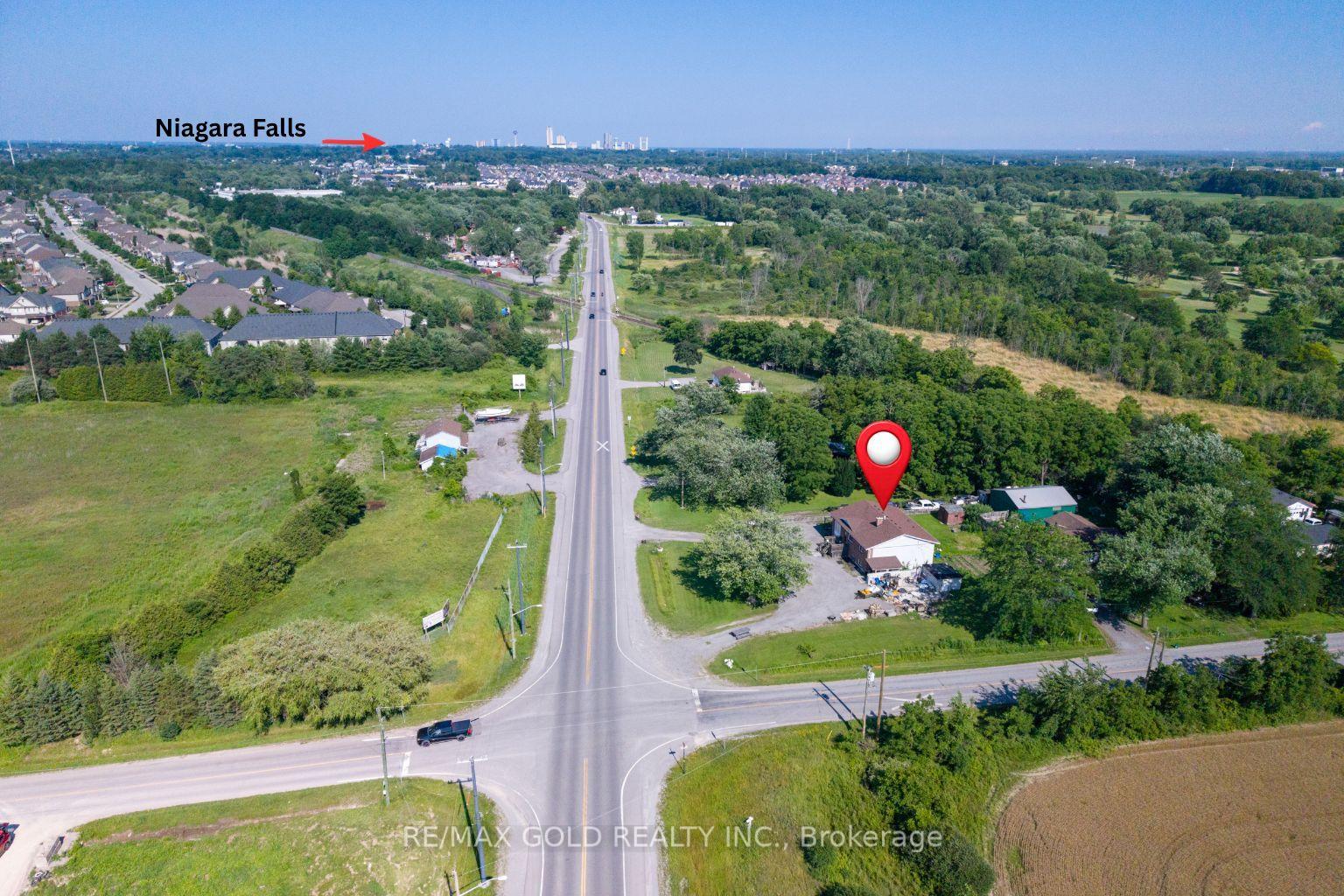 Photo 8 of 9624 Lundys Lane, Niagara Falls, Forestview — HOMEH