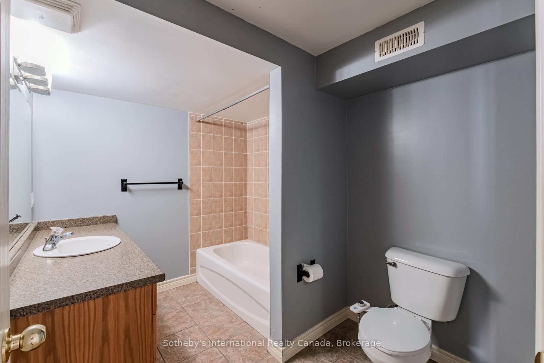 Photo 4 of Unit 213, 111 Grey Street, Brantford, Downtown Core — HOMEH