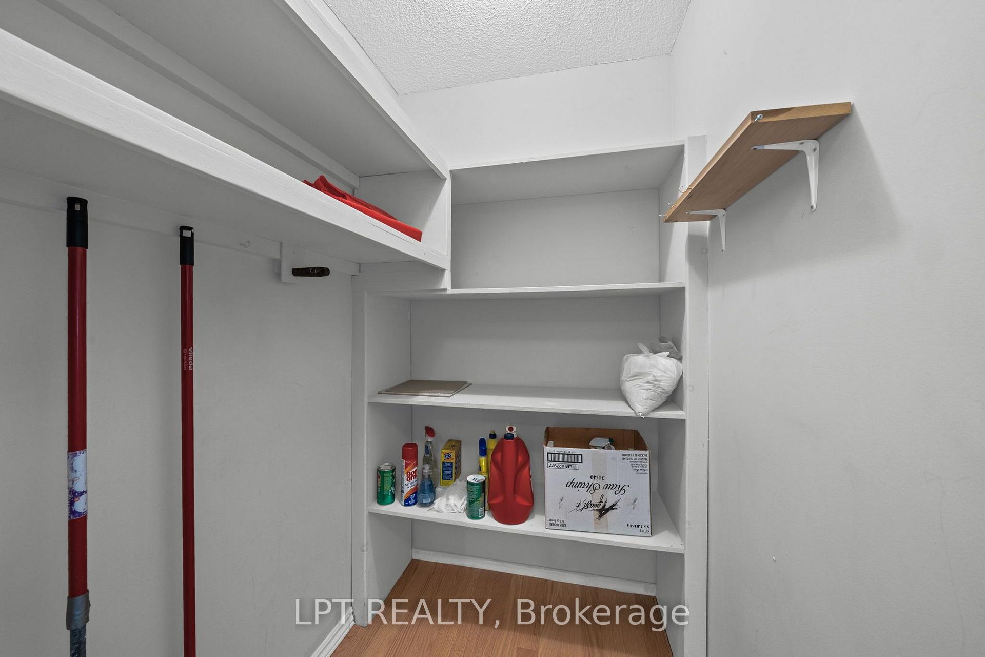 Photo 37 of Unit 5, 555 Brittany Drive, Ottawa, Viscount Alexander Park — HOMEH