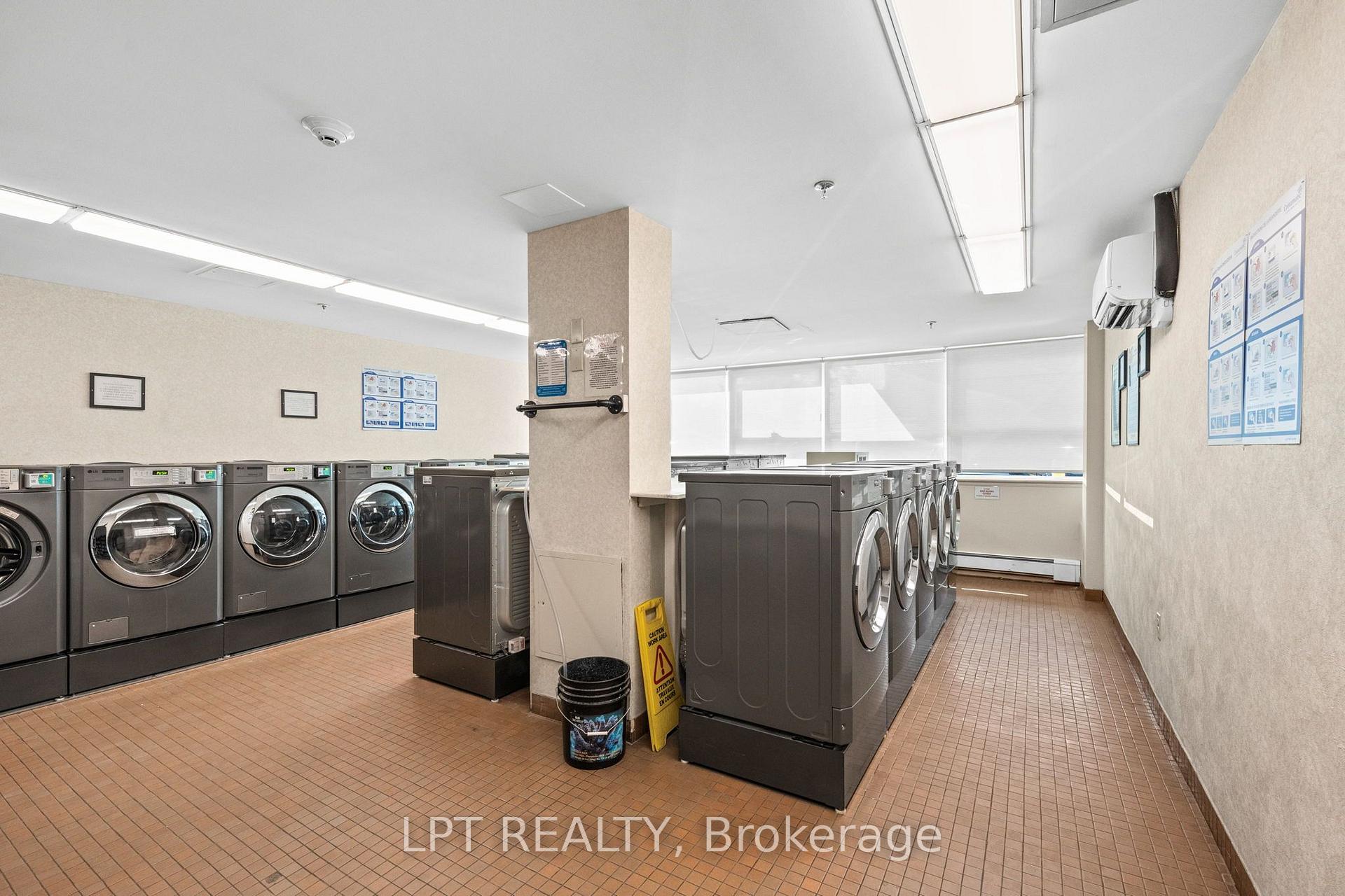 Photo 45 of Unit 5, 555 Brittany Drive, Ottawa, Viscount Alexander Park — HOMEH