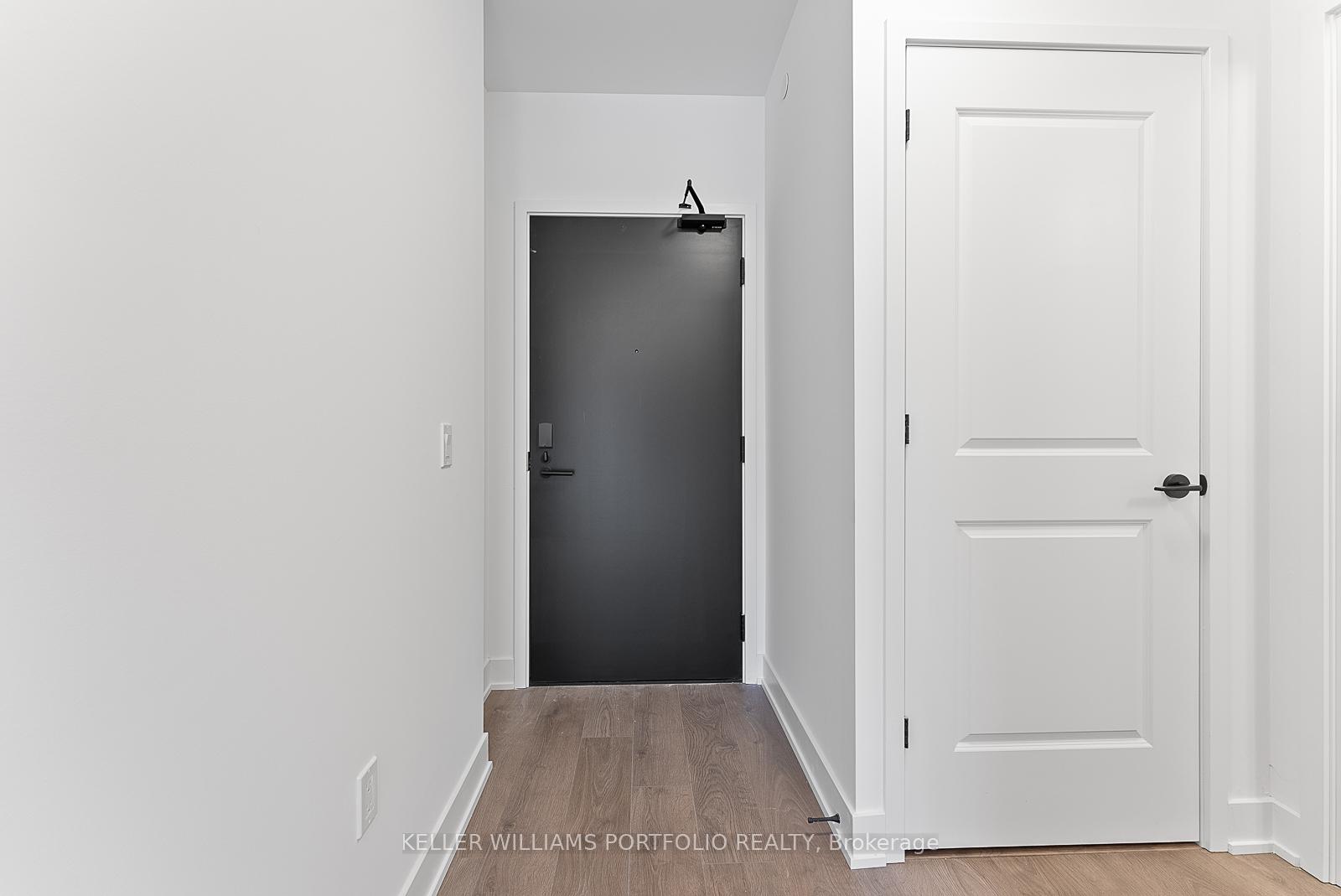 Photo 3 of Unit 228, 2343 Khalsa Gate, Oakville, Westmount — HOMEH
