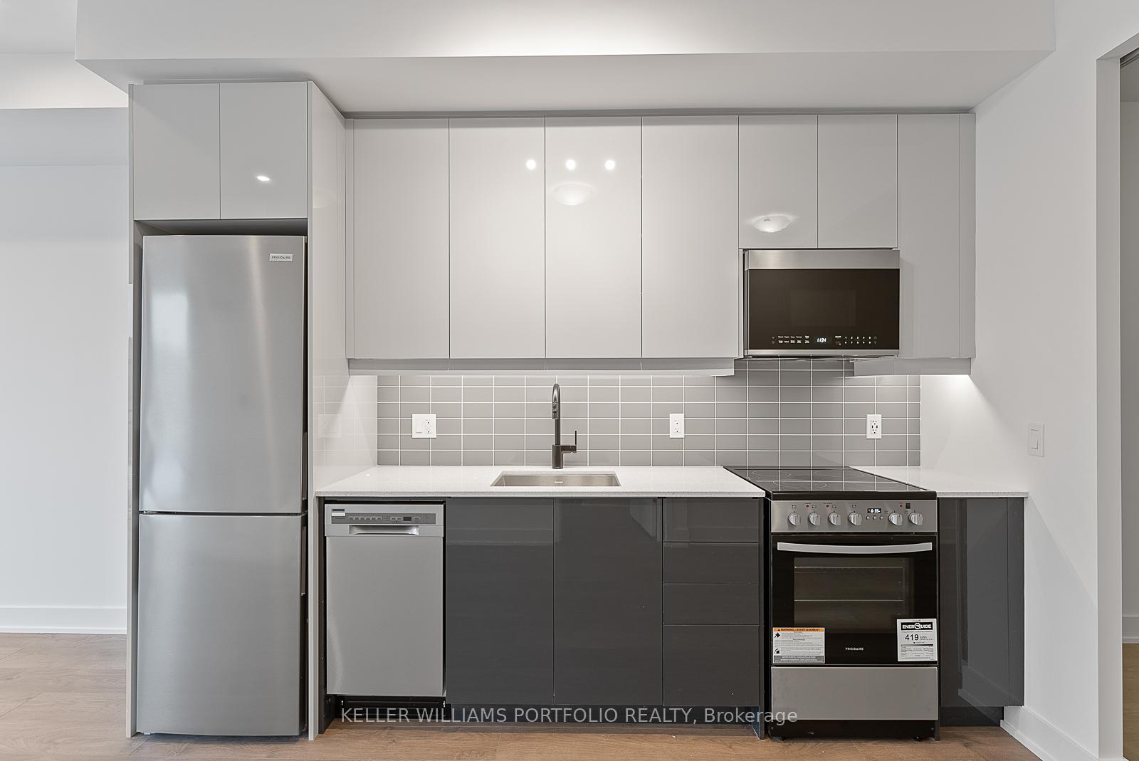 Photo 8 of Unit 228, 2343 Khalsa Gate, Oakville, Westmount — HOMEH