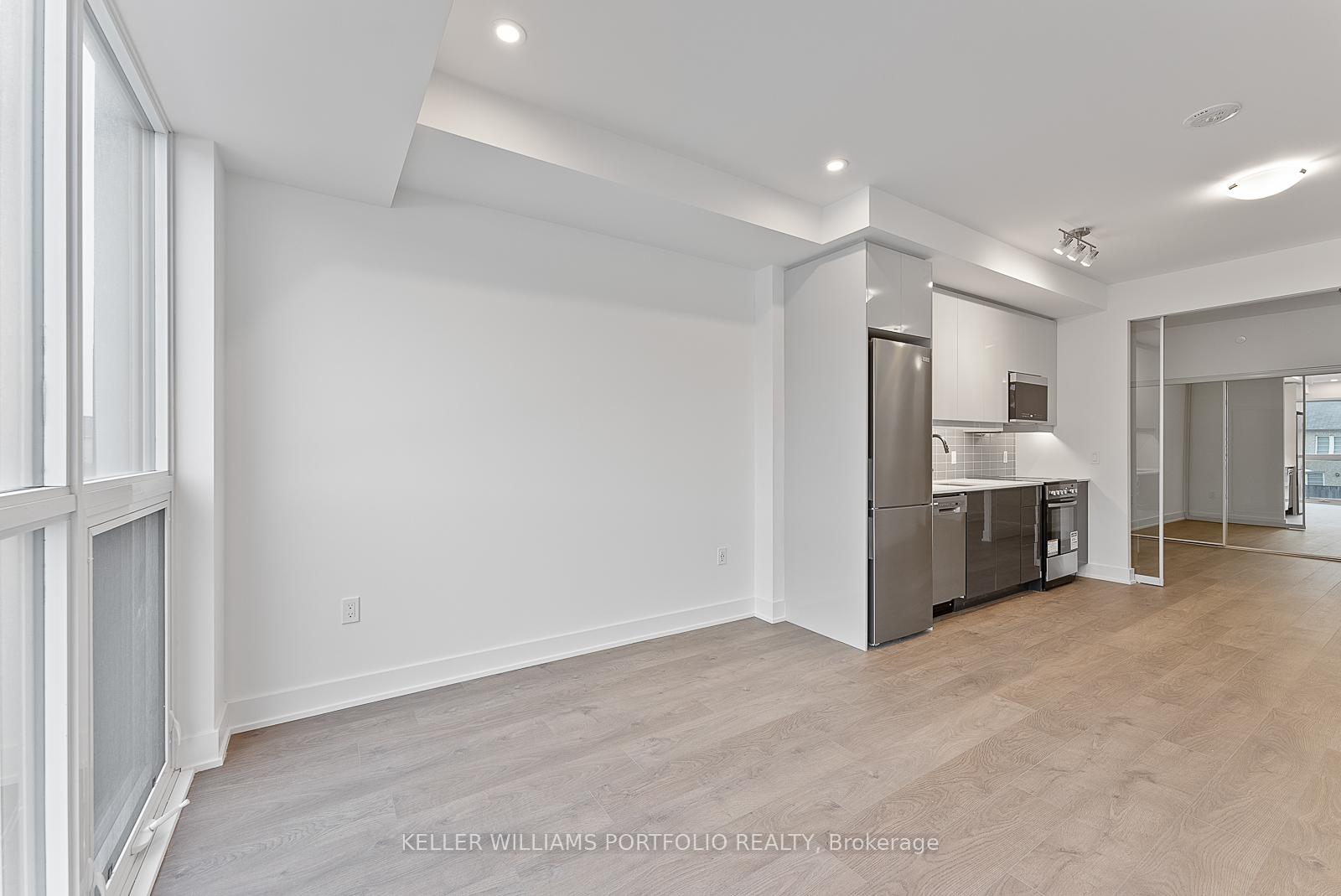 Photo 14 of Unit 228, 2343 Khalsa Gate, Oakville, Westmount — HOMEH