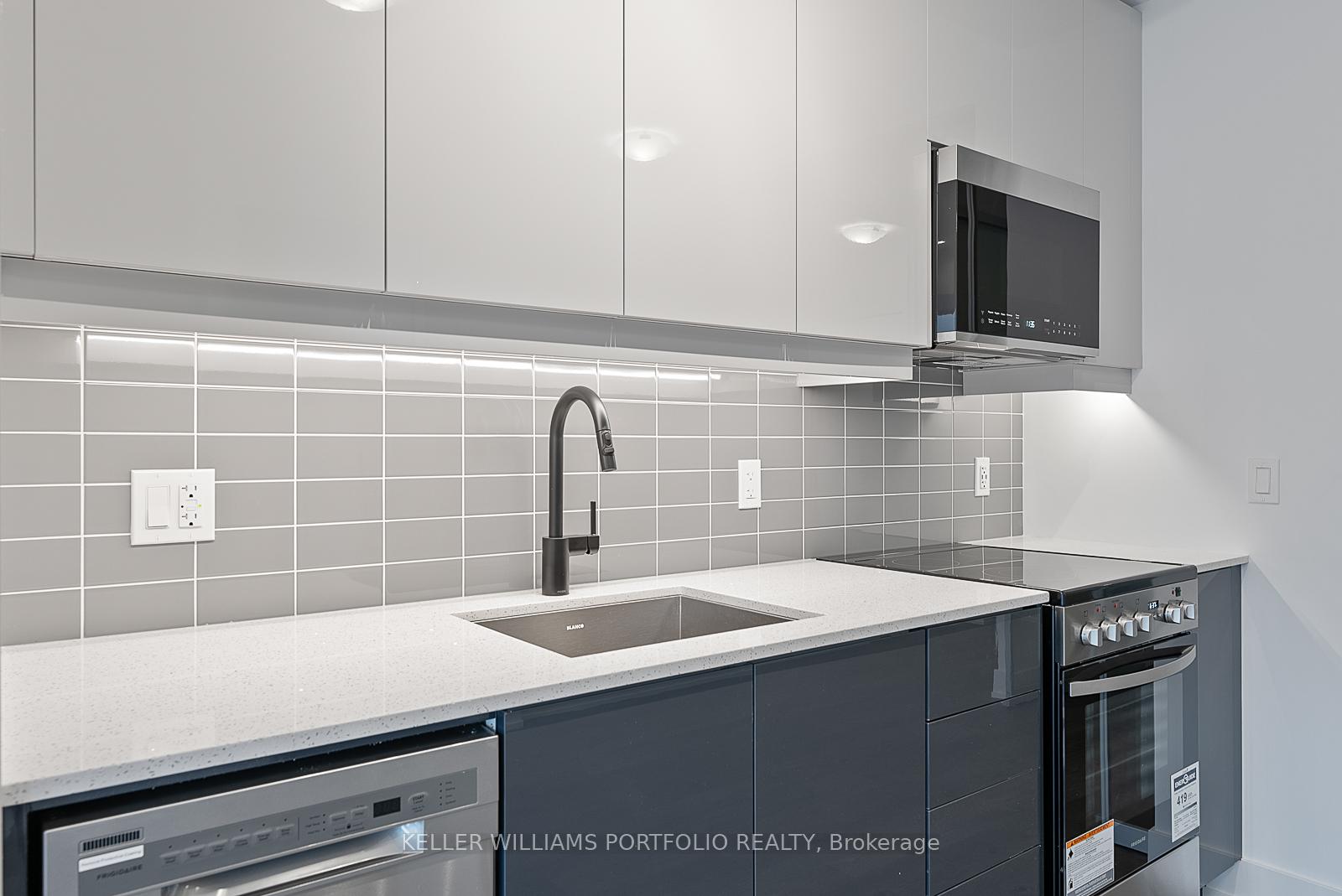 Photo 16 of Unit 228, 2343 Khalsa Gate, Oakville, Westmount — HOMEH