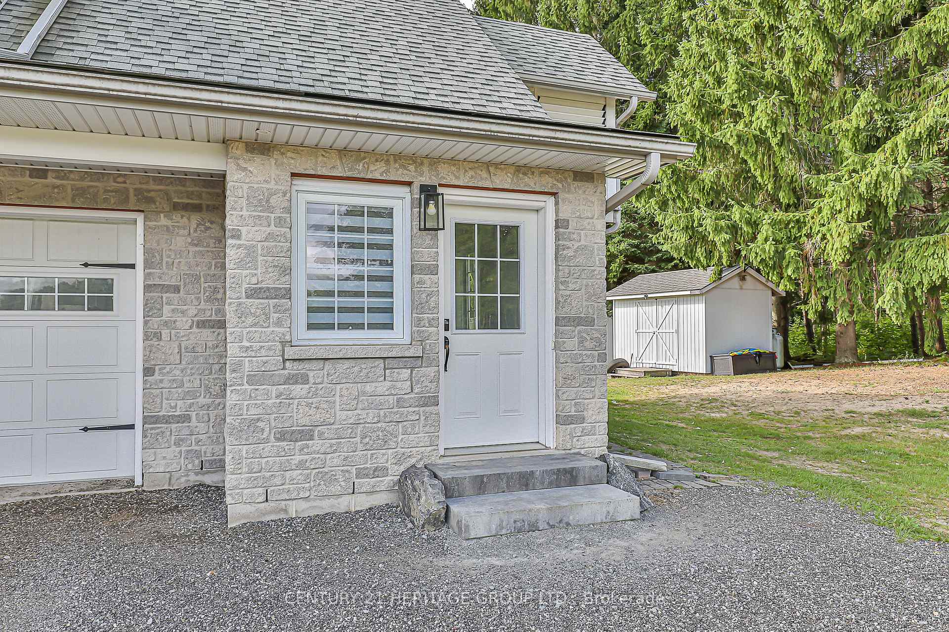 Photo 3 of 3471 Mount Albert Road, East Gwillimbury, Rural East Gwillimbury — HOMEH