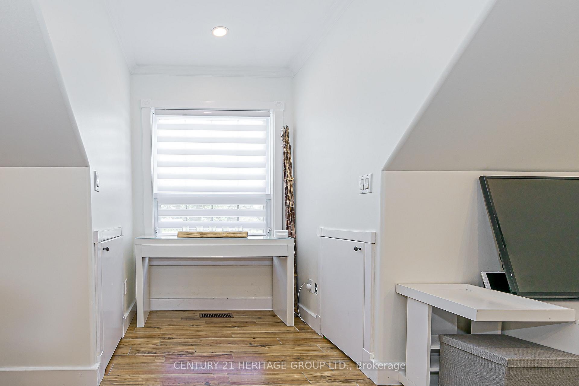 Photo 16 of 3471 Mount Albert Road, East Gwillimbury, Rural East Gwillimbury — HOMEH