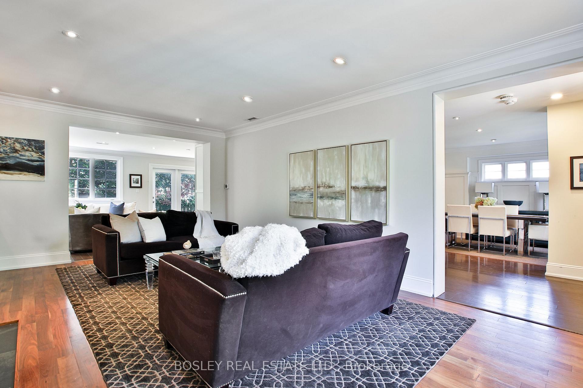 Photo 11 of 34 Edgecombe Avenue, Toronto, Bedford Park-Nortown — HOMEH