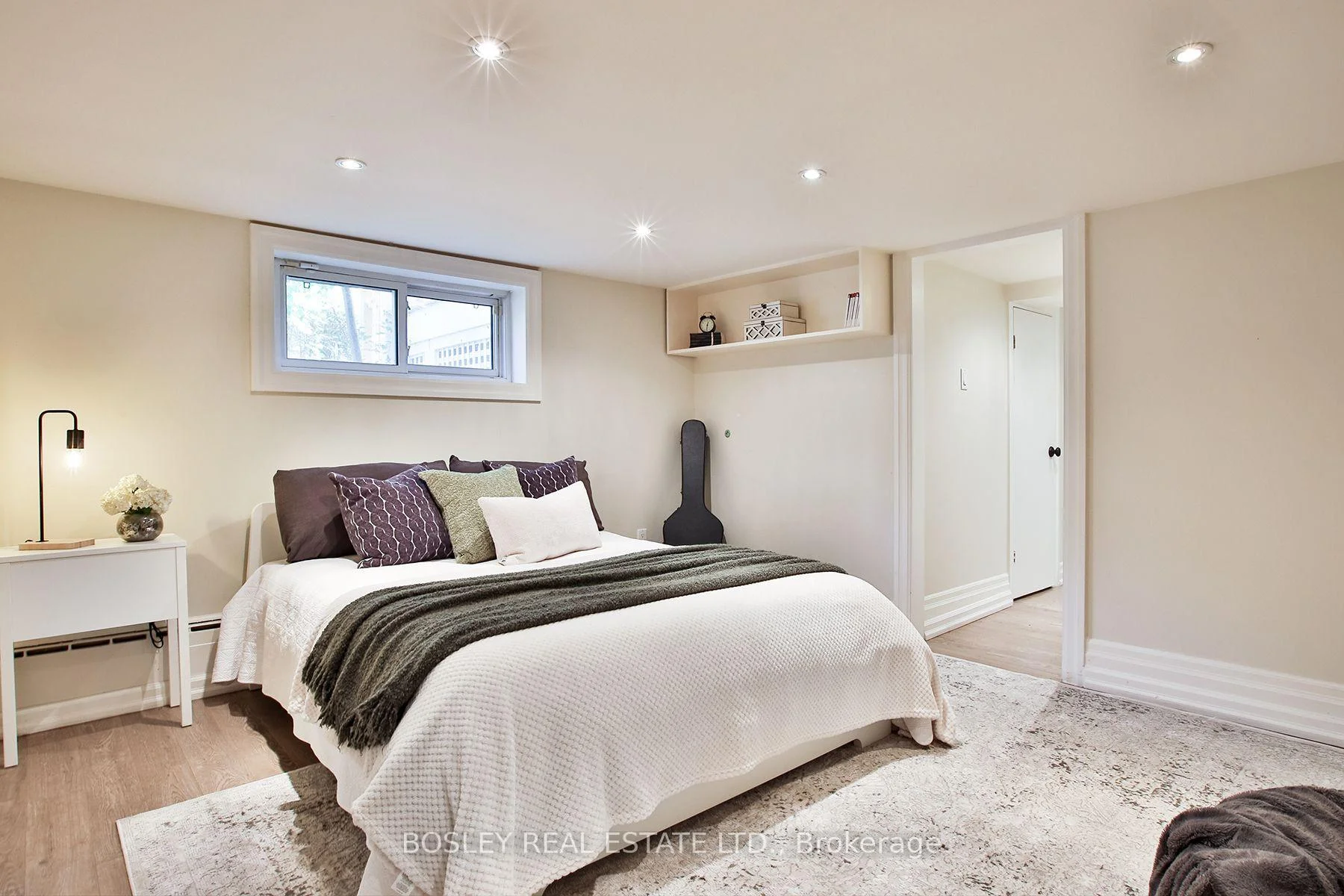 Photo 66 of 34 Edgecombe Avenue, Toronto, Bedford Park-Nortown — HOMEH