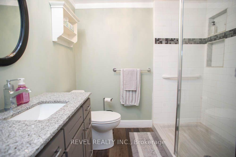 Photo 27 of 27 Myrtleville Drive, Brantford, Mayfair — HOMEH