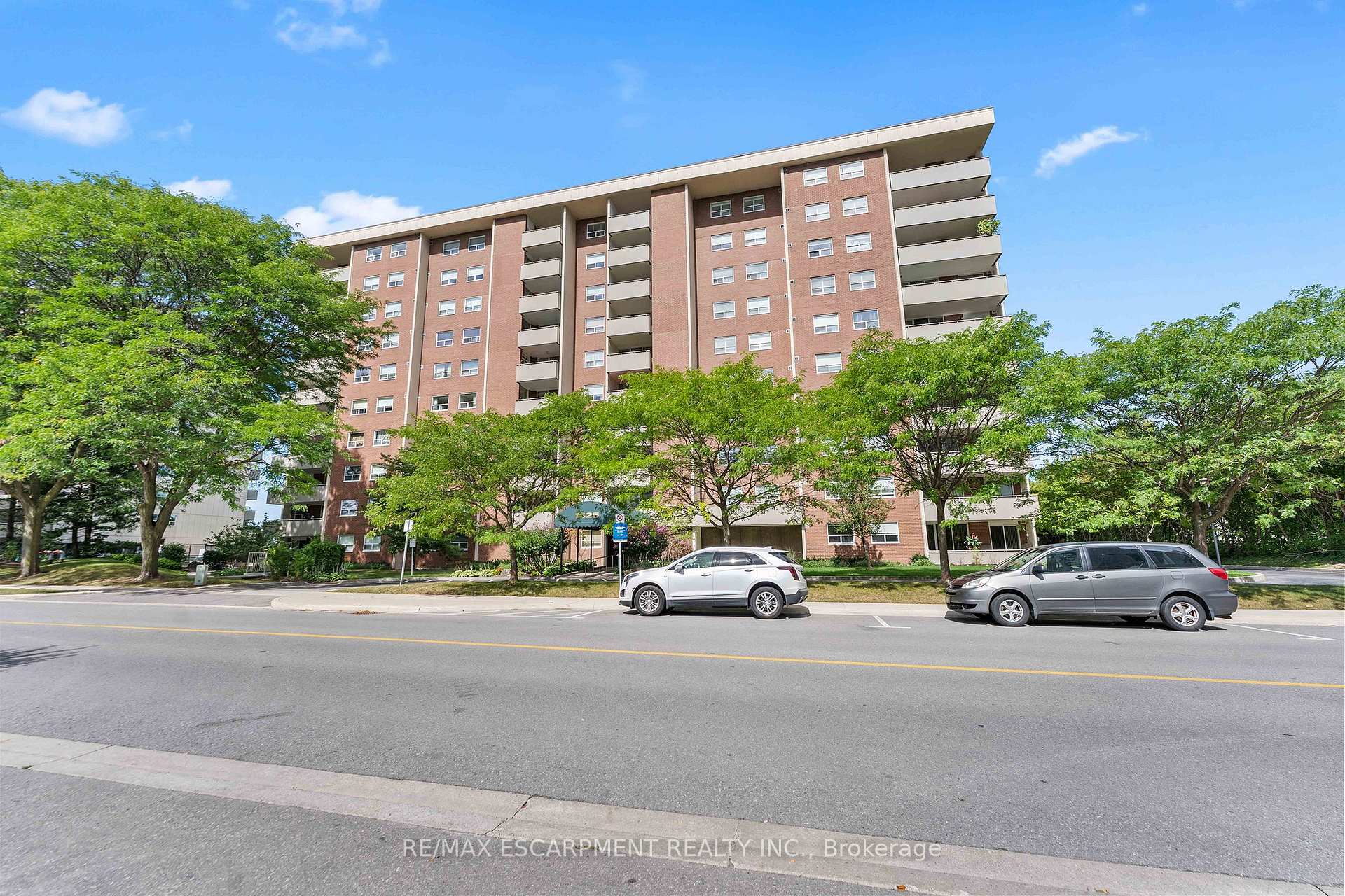 Photo of Unit 1008, 1425 Ghent Avenue
