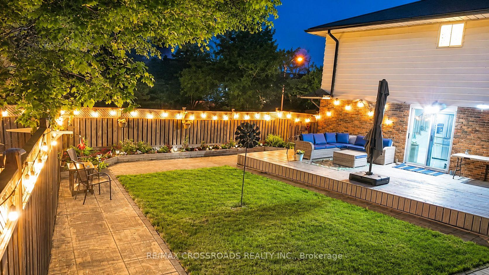 Photo 46 of 49 King Louis Crescent, Scarborough, L'Amoreaux — HOMEH