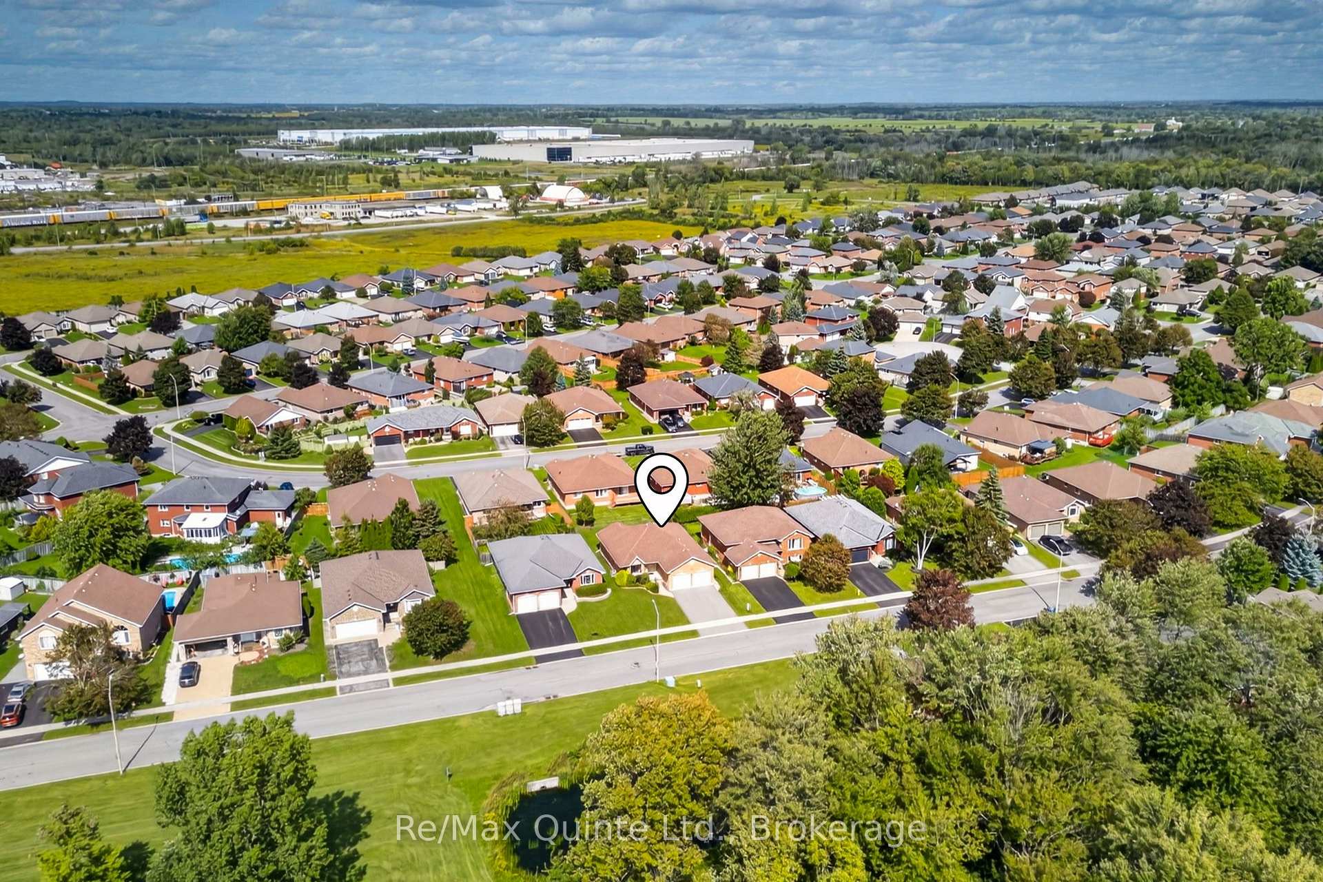 Photo 33 of 26 Oak Ridge Boulevard, Belleville, Belleville Ward — HOMEH