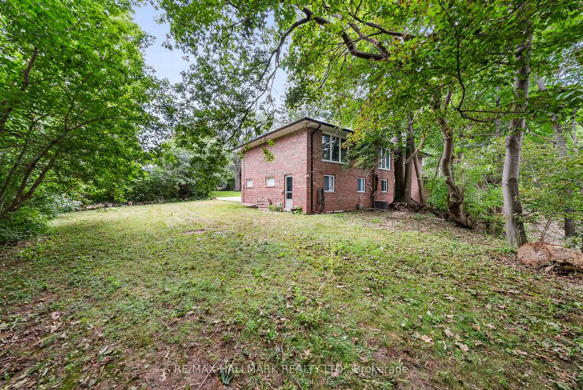 Photo 27 of 541 Rouge Hills Drive, Scarborough, Rouge — HOMEH