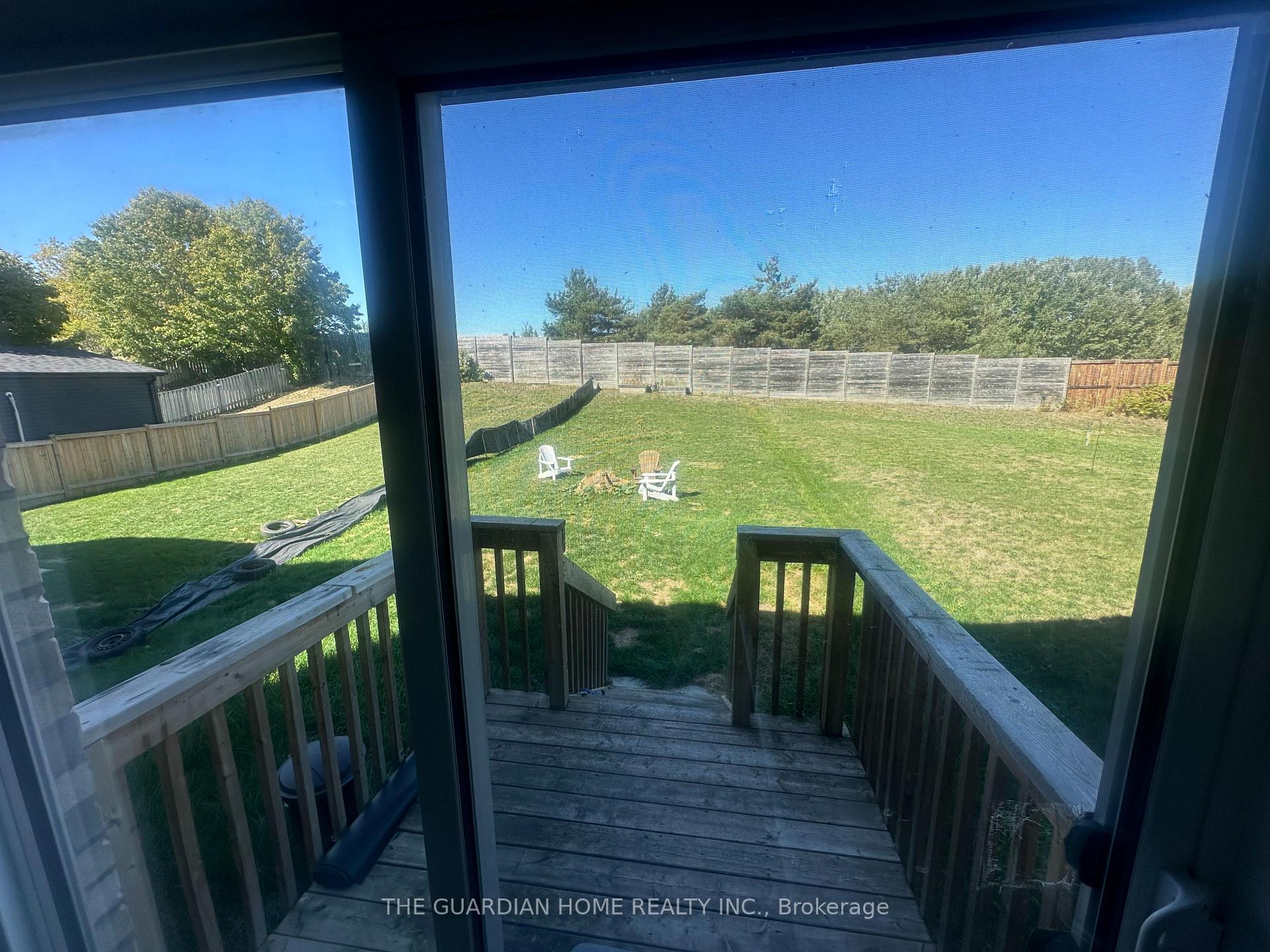 Photo 8 of 92 Elephant Hill Drive, Clarington, Bowmanville — HOMEH