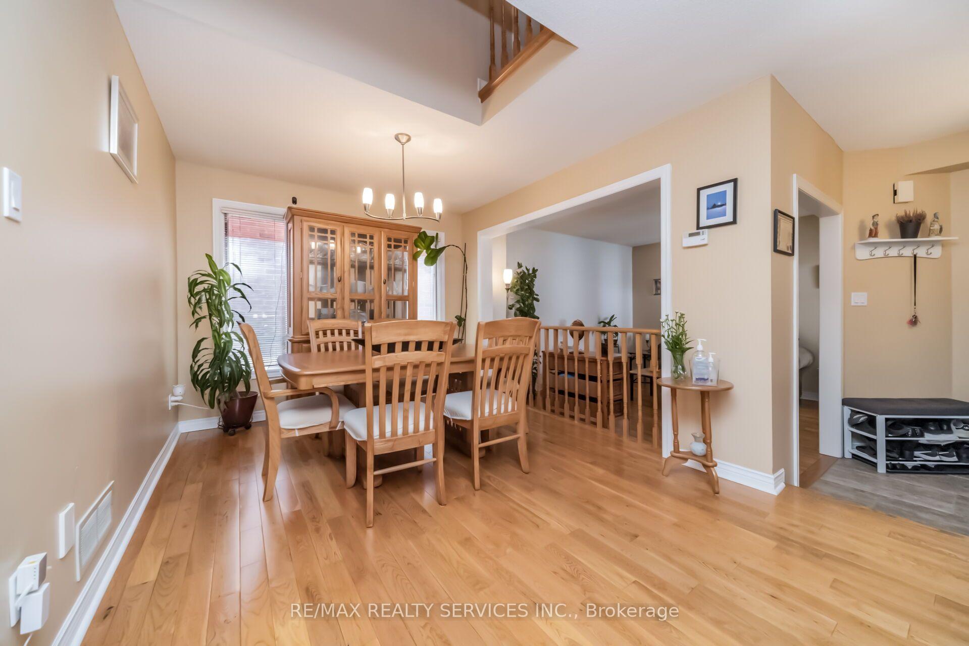 Photo 14 of 76 Leeward Drive, Brampton, Westgate — HOMEH