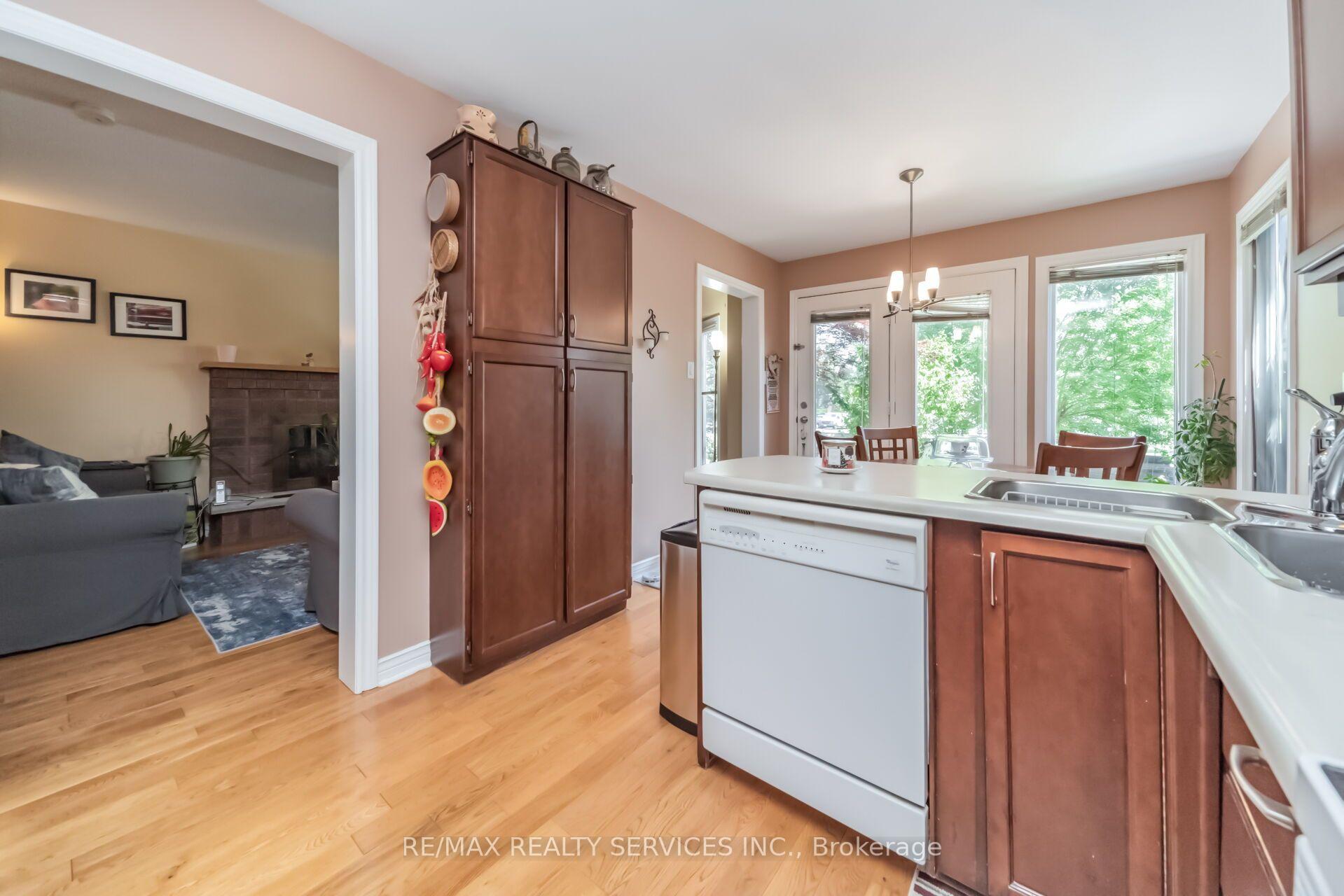Photo 22 of 76 Leeward Drive, Brampton, Westgate — HOMEH