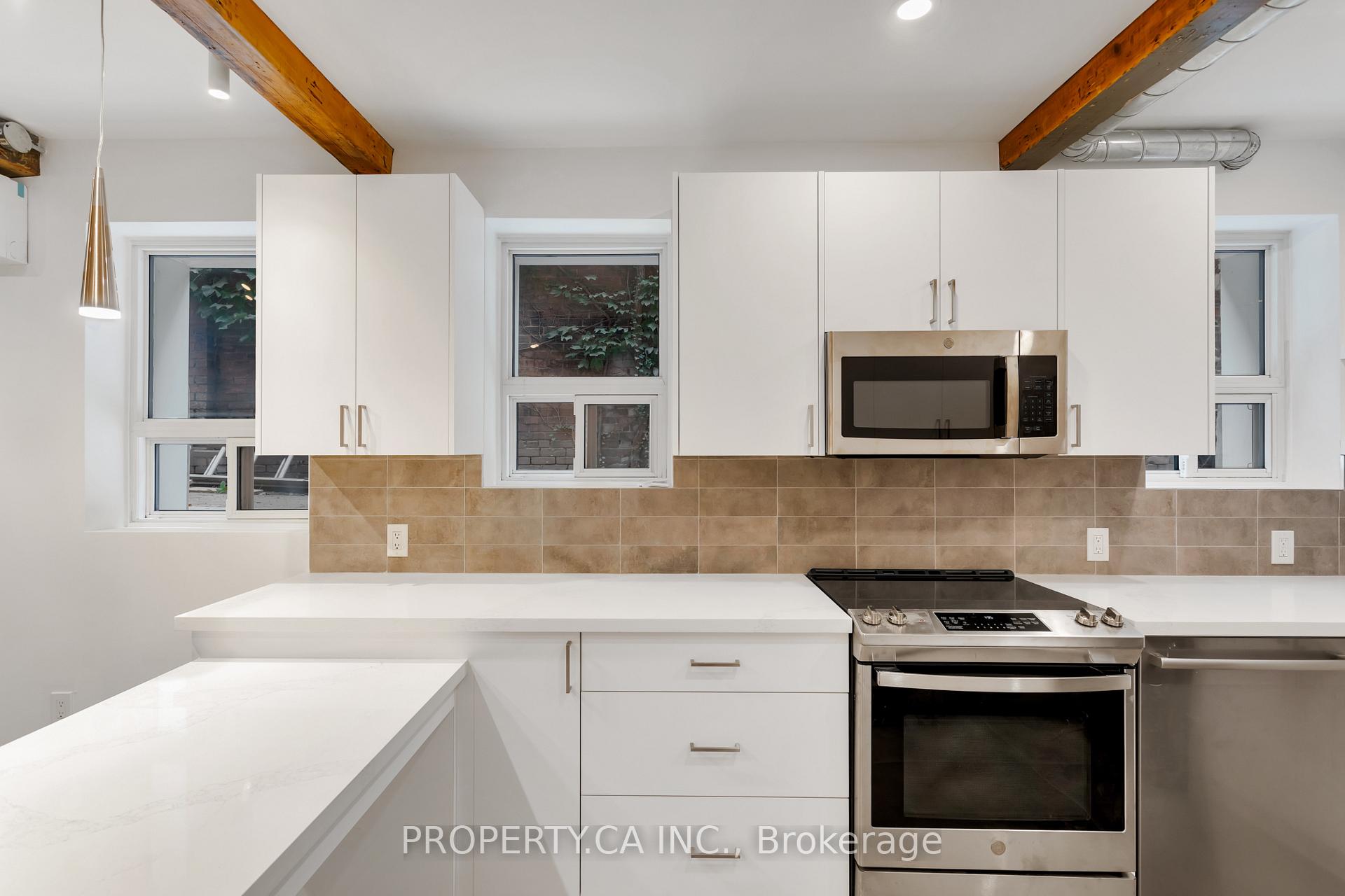Photo 7 of Unit #8, 97 Lee Avenue, Toronto, The Beaches — HOMEH