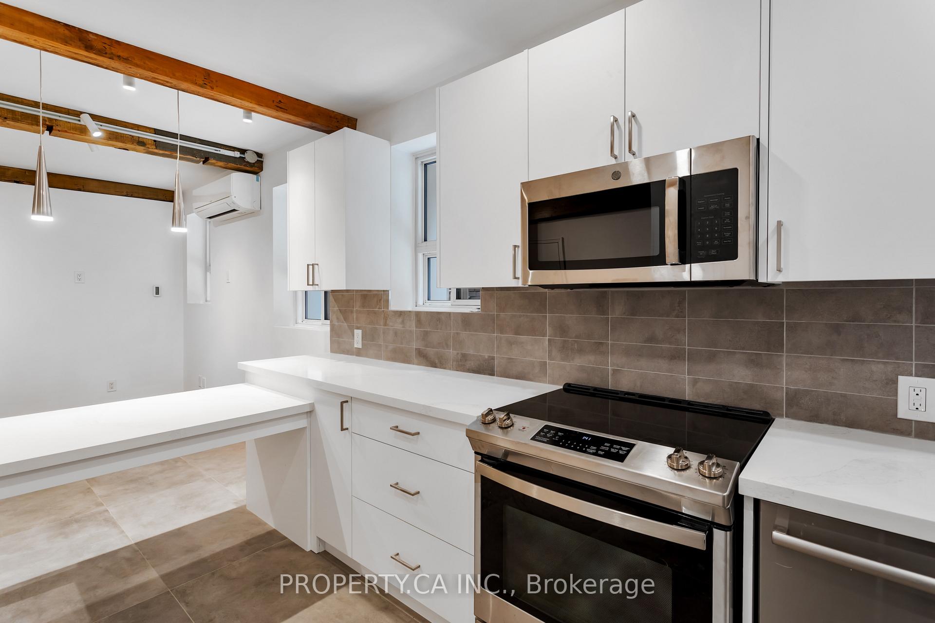 Photo 8 of Unit #8, 97 Lee Avenue, Toronto, The Beaches — HOMEH