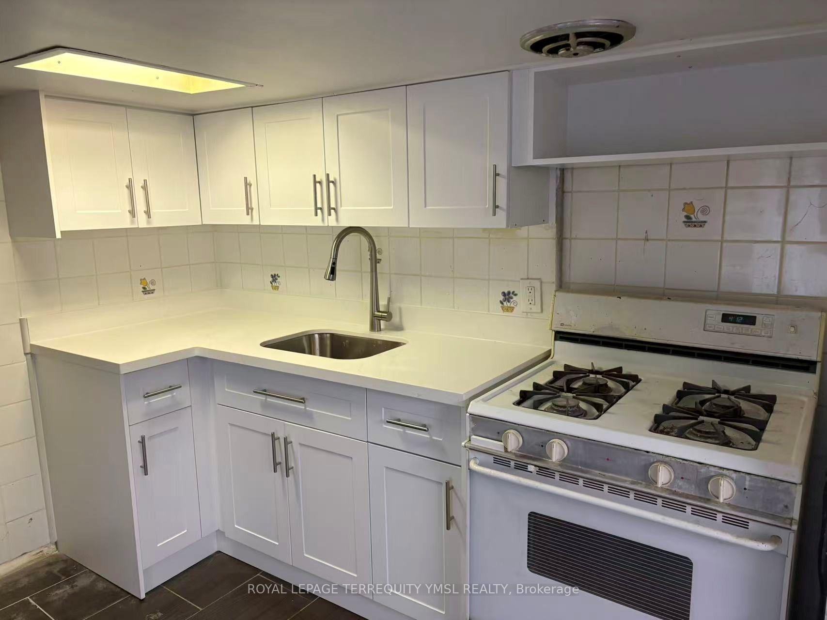 Photo 1 of Unit Basement, 1228 Dufferin Street, Toronto, Dovercourt-Wallace Emerson-Junction — HOMEH