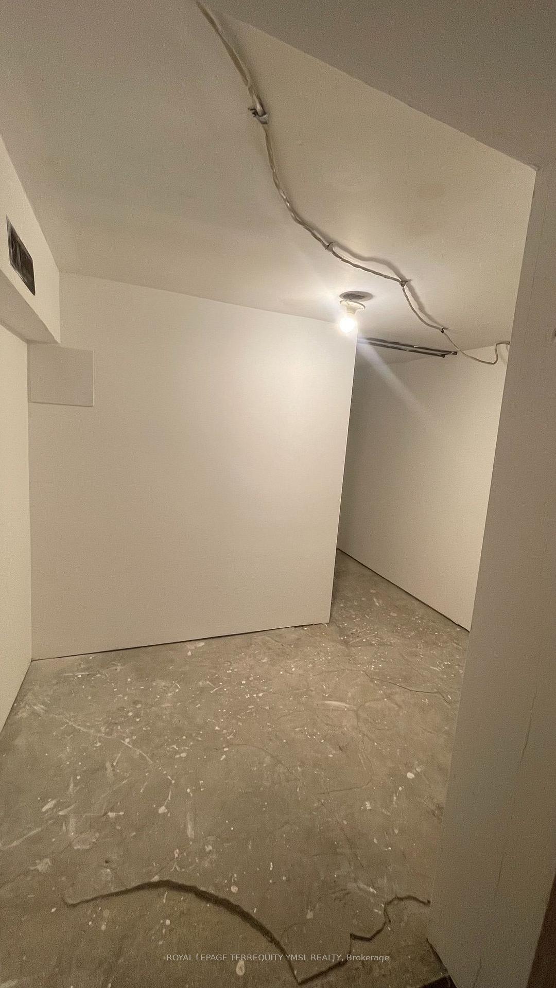 Photo 10 of Unit Basement, 1228 Dufferin Street, Toronto, Dovercourt-Wallace Emerson-Junction — HOMEH