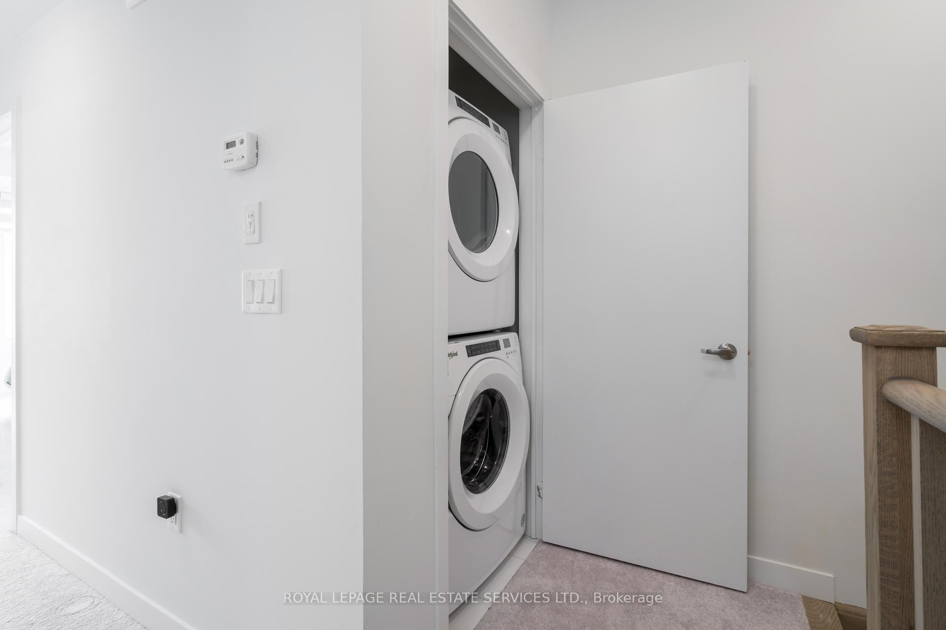 Photo 6 of Unit 11, 3425 Ridgeway Drive, Mississauga, Erin Mills — HOMEH