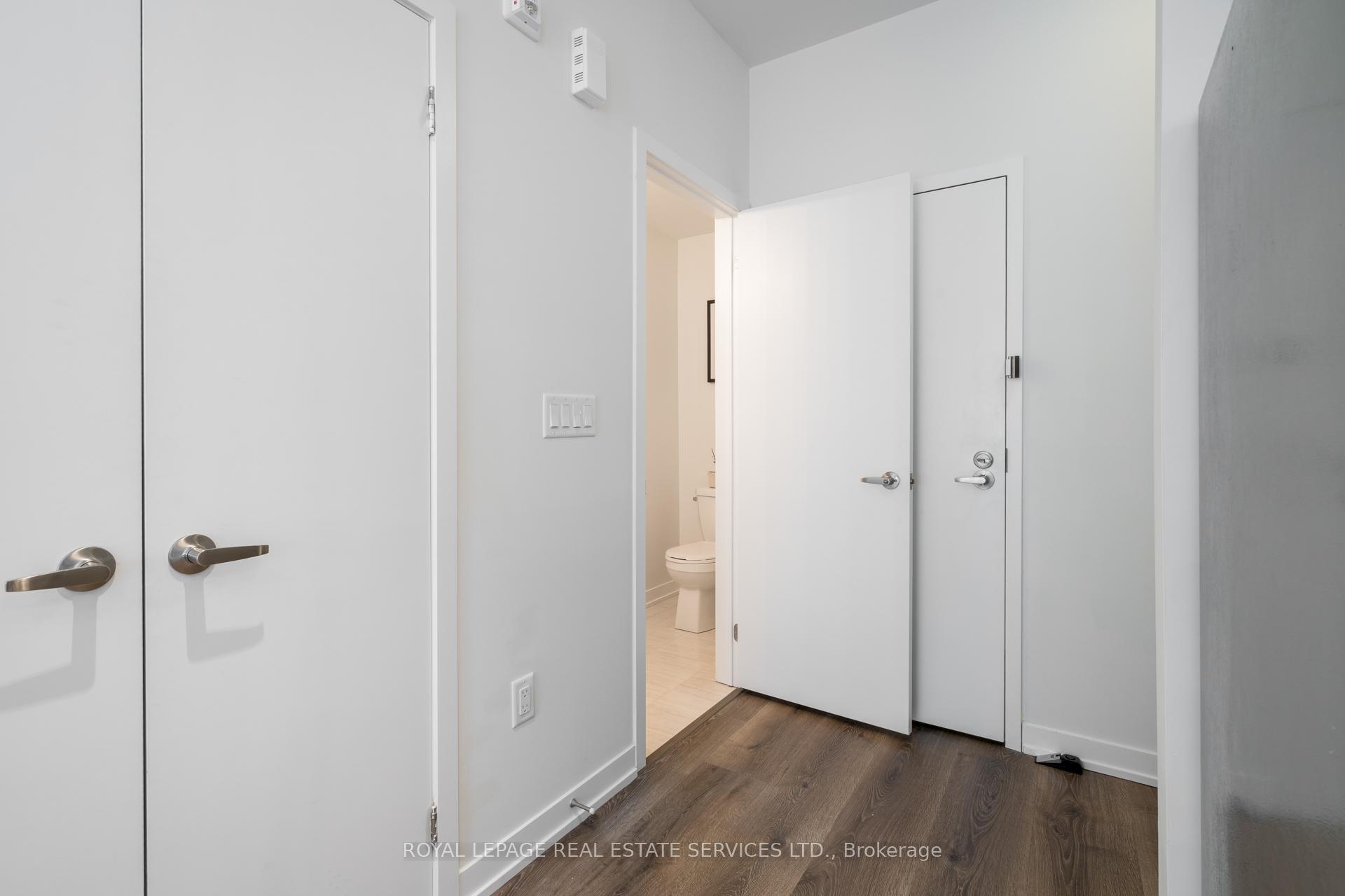 Photo 7 of Unit 11, 3425 Ridgeway Drive, Mississauga, Erin Mills — HOMEH