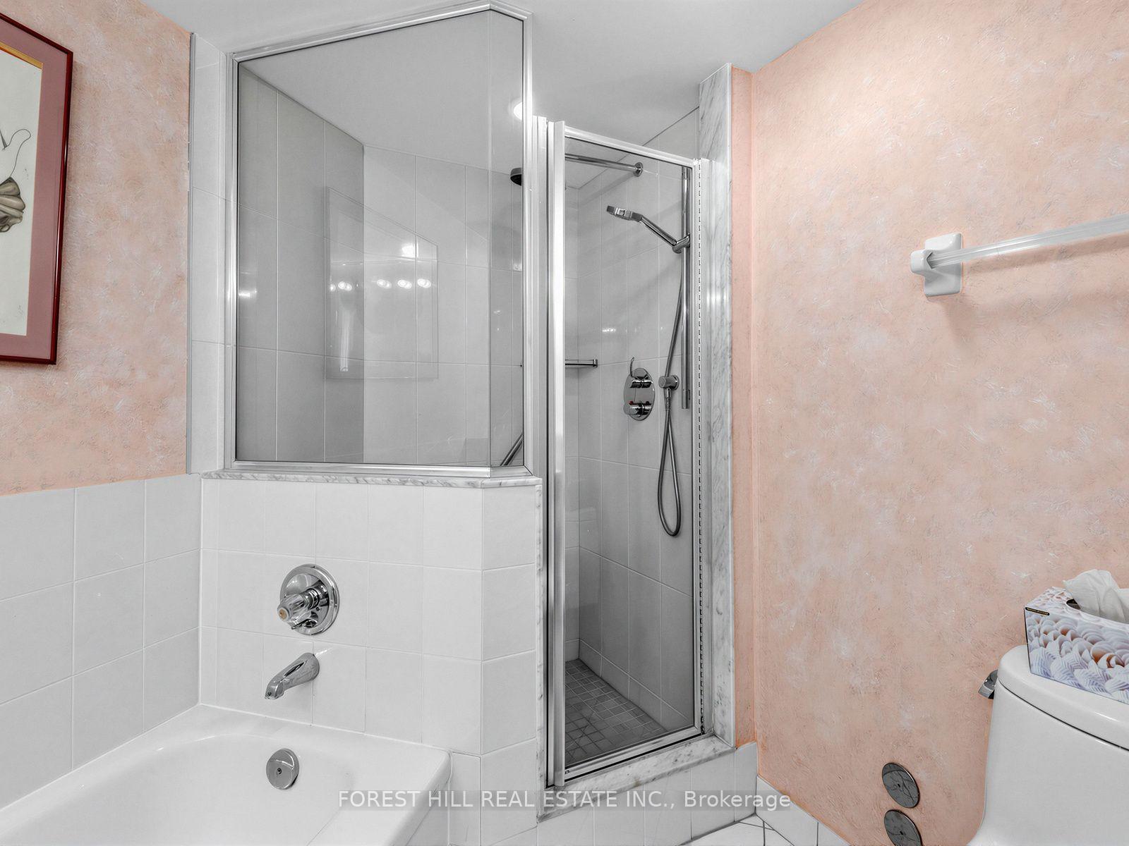 Photo 18 of Unit 1110, 120 Promenade Circle, Vaughan, Brownridge — HOMEH