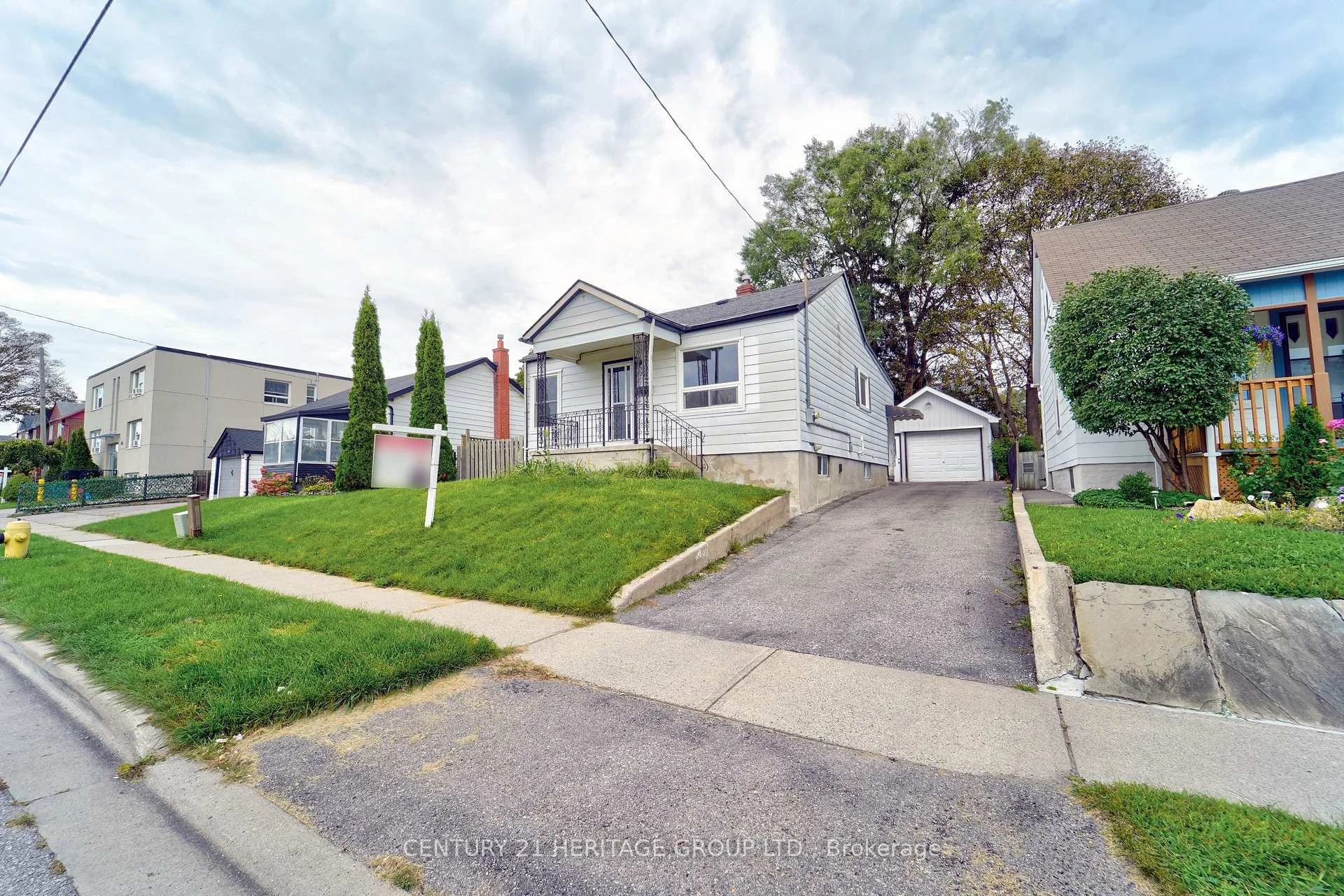 Photo 9 of 267 Drew Street, Oshawa, Central — HOMEH