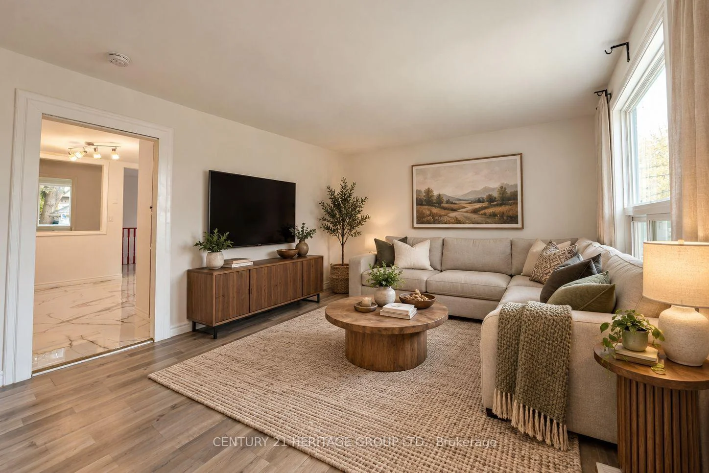 Photo 11 of 267 Drew Street, Oshawa, Central — HOMEH