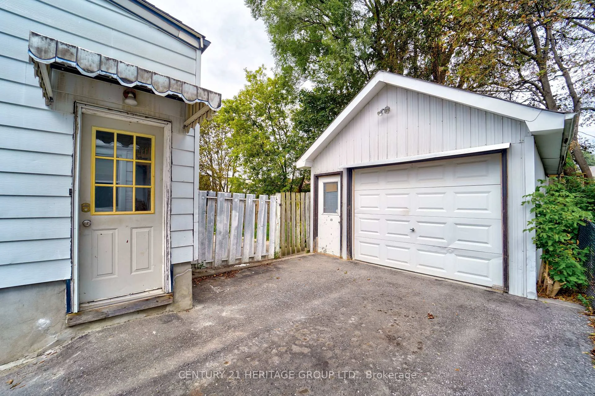 Photo 33 of 267 Drew Street, Oshawa, Central — HOMEH