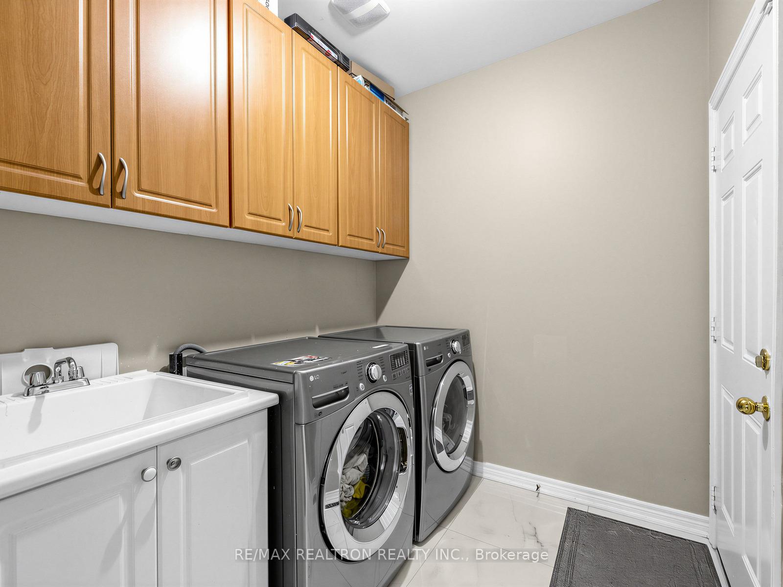 Photo 19 of 21 Rennie Avenue, Markham, Box Grove — HOMEH
