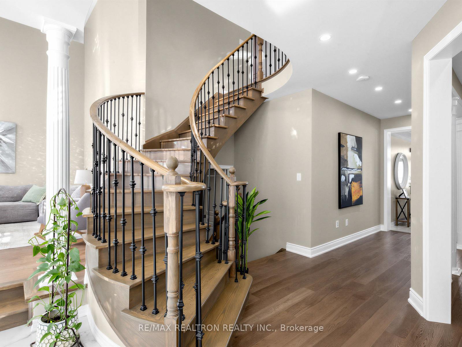 Photo 21 of 21 Rennie Avenue, Markham, Box Grove — HOMEH