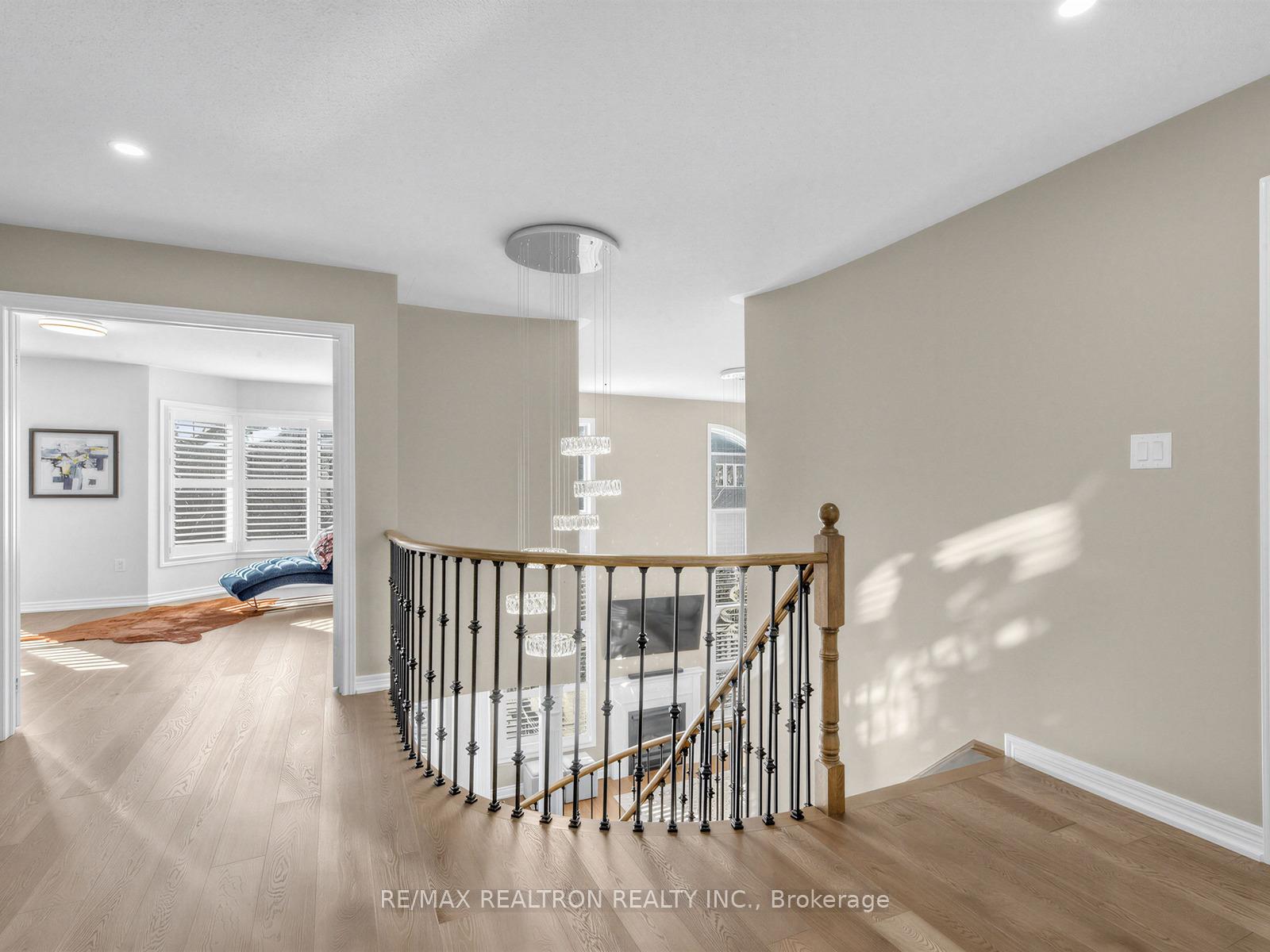 Photo 23 of 21 Rennie Avenue, Markham, Box Grove — HOMEH