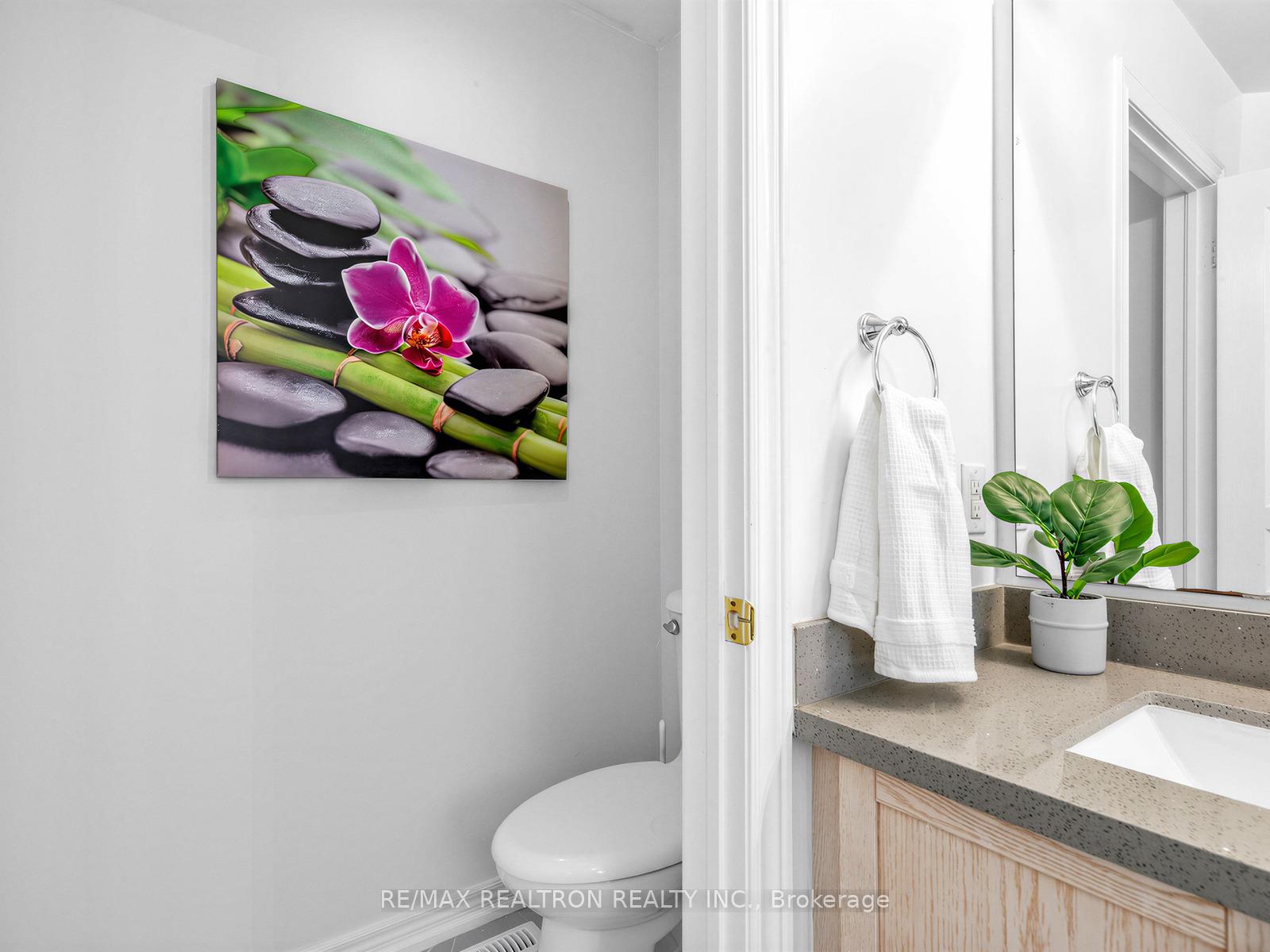 Photo 35 of 21 Rennie Avenue, Markham, Box Grove — HOMEH