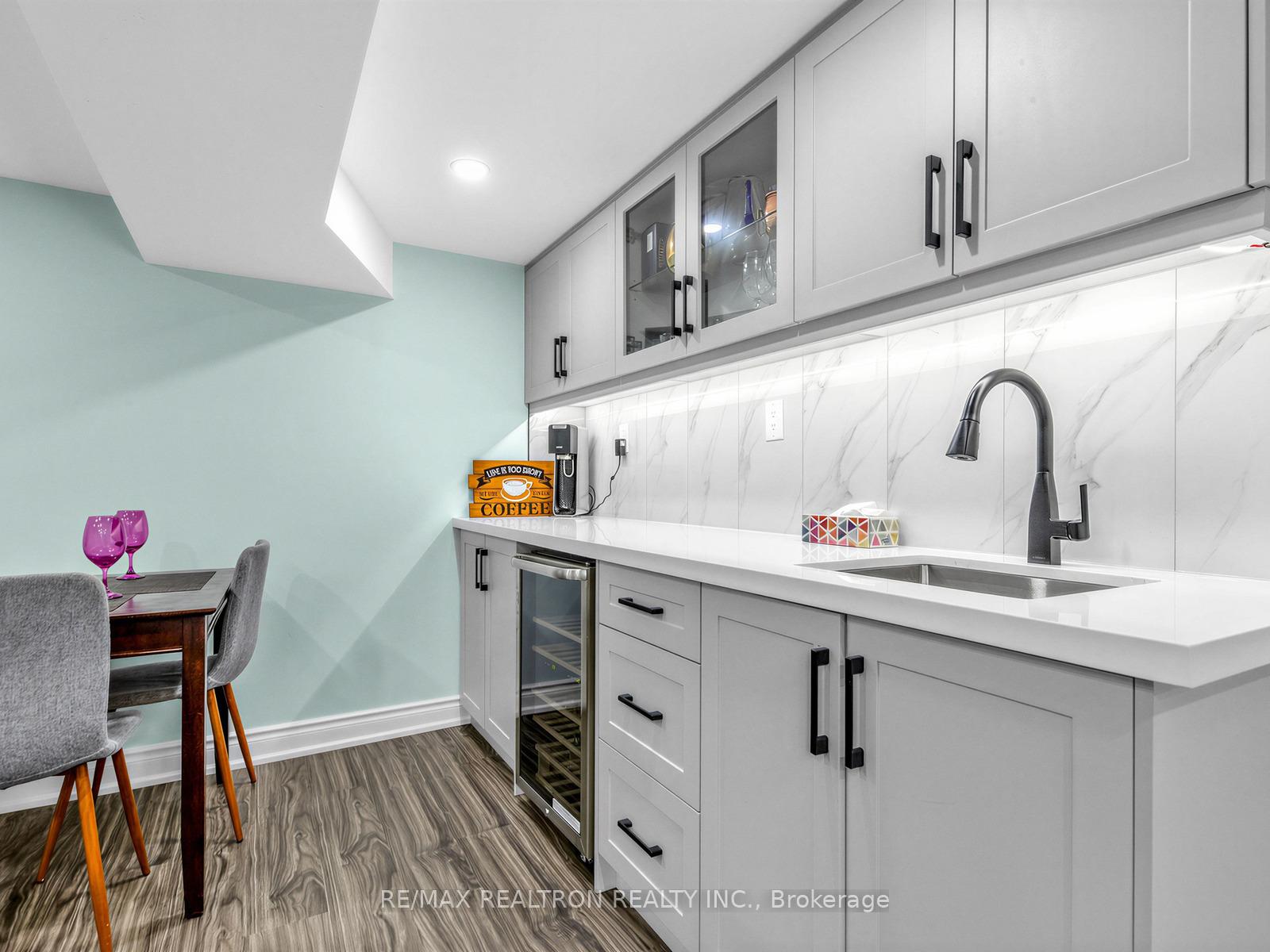 Photo 41 of 21 Rennie Avenue, Markham, Box Grove — HOMEH