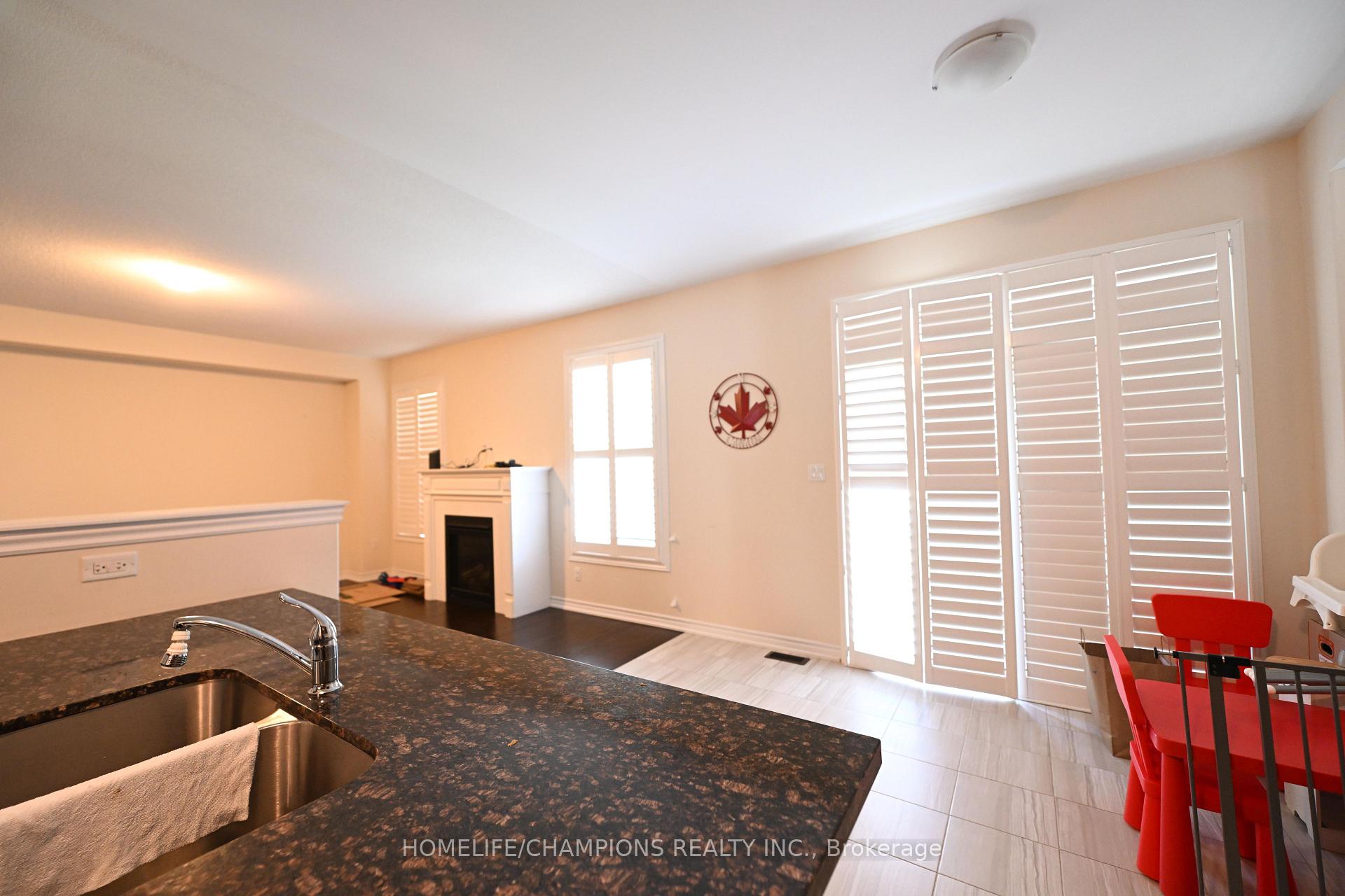 Photo 15 of 211 Northglen Boulevard, Clarington, Bowmanville — HOMEH