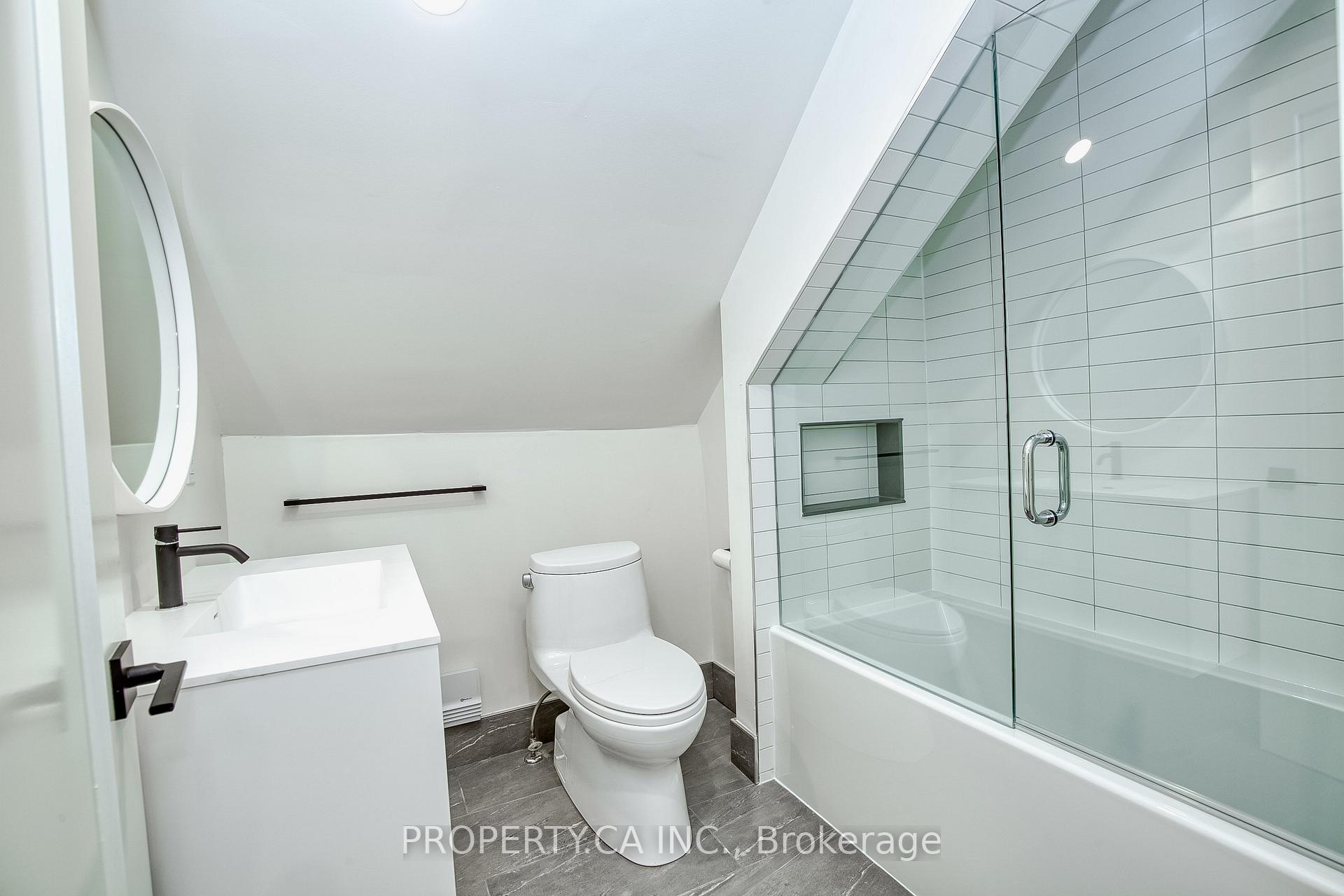 Photo 11 of 97 Lee Avenue, Toronto, The Beaches — HOMEH