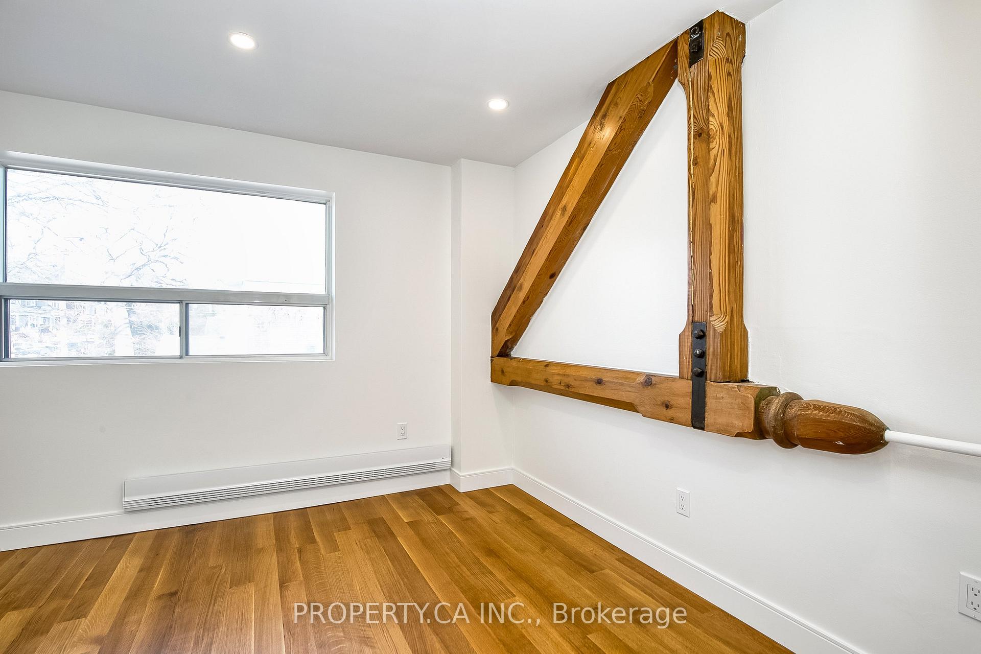 Photo 14 of 97 Lee Avenue, Toronto, The Beaches — HOMEH