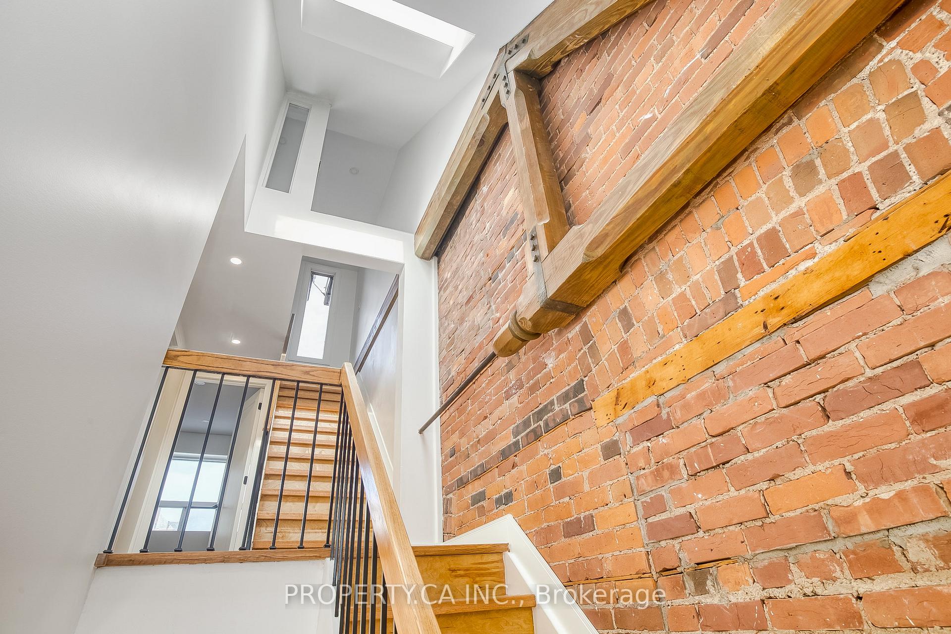 Photo 25 of 97 Lee Avenue, Toronto, The Beaches — HOMEH