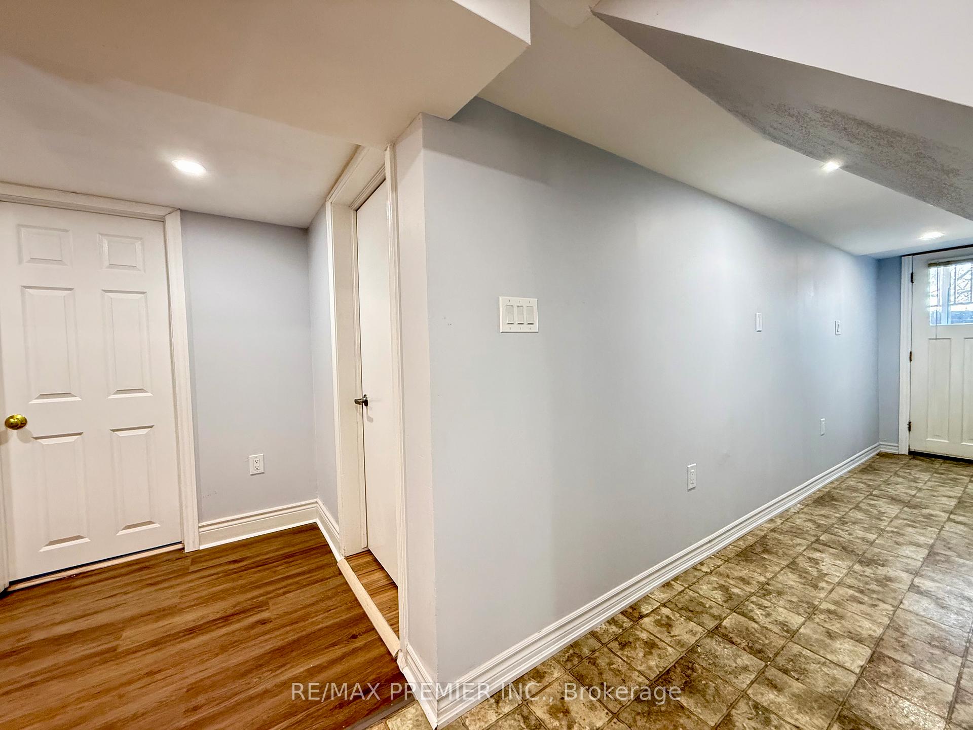 Photo 8 of Unit Lower, 288 Scott Street, St. Catharines, Fairview — HOMEH