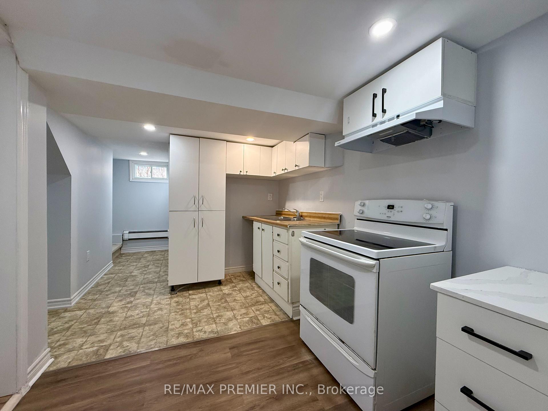 Photo 13 of Unit Lower, 288 Scott Street, St. Catharines, Fairview — HOMEH
