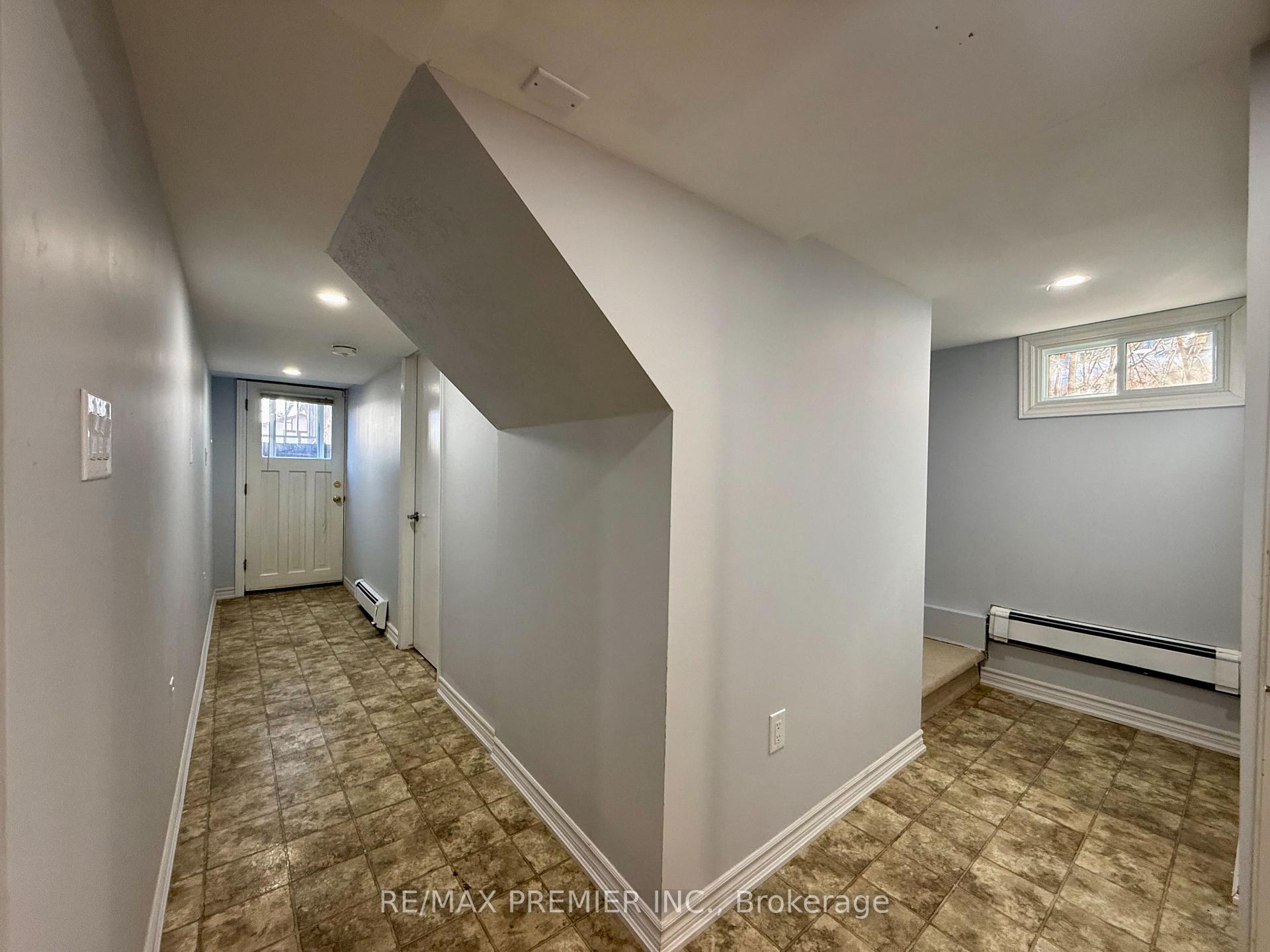 Photo 14 of Unit Lower, 288 Scott Street, St. Catharines, Fairview — HOMEH