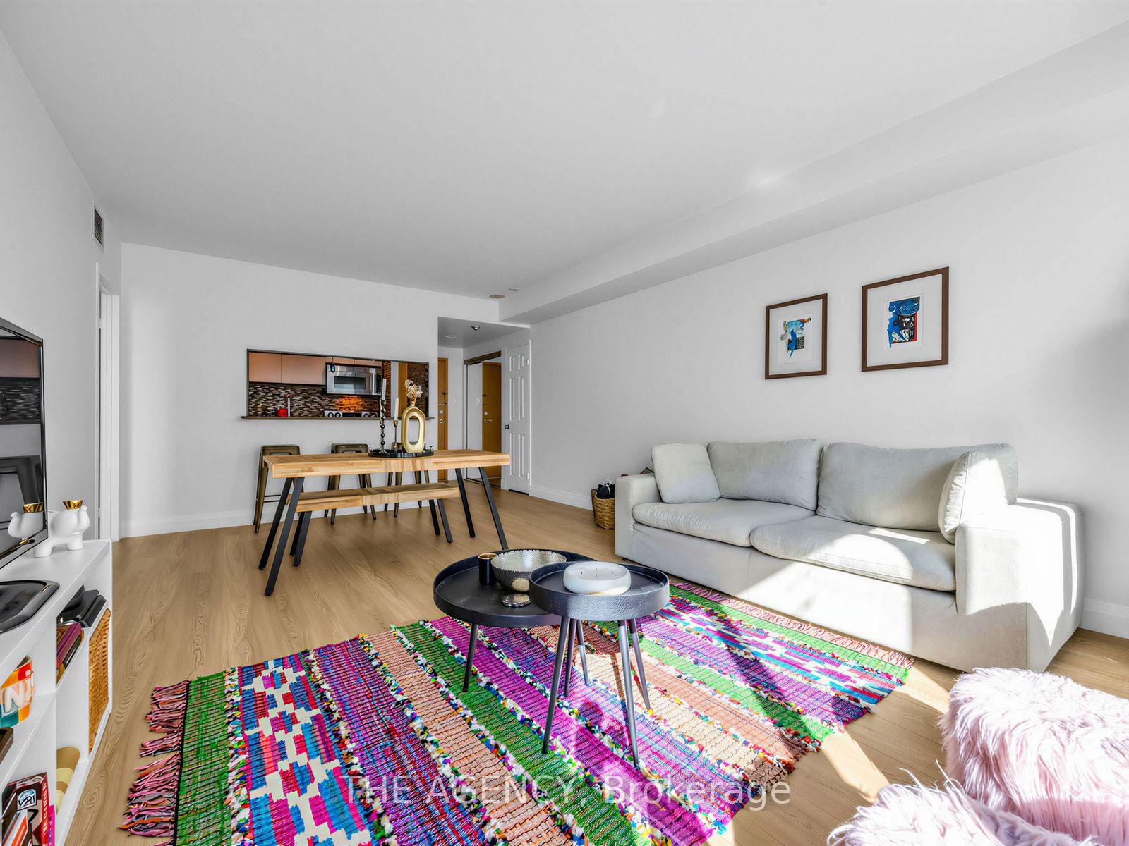 Photo 18 of Unit 606, 99 Harbour Square, Toronto, Waterfront Communities — HOMEH