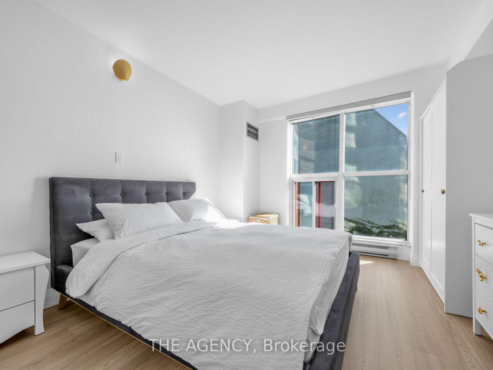 Photo 25 of Unit 606, 99 Harbour Square, Toronto, Waterfront Communities — HOMEH