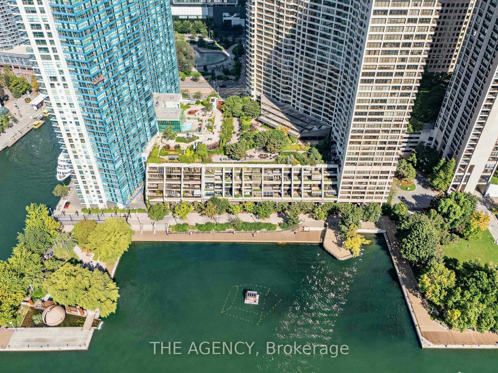 Photo 38 of Unit 606, 99 Harbour Square, Toronto, Waterfront Communities — HOMEH