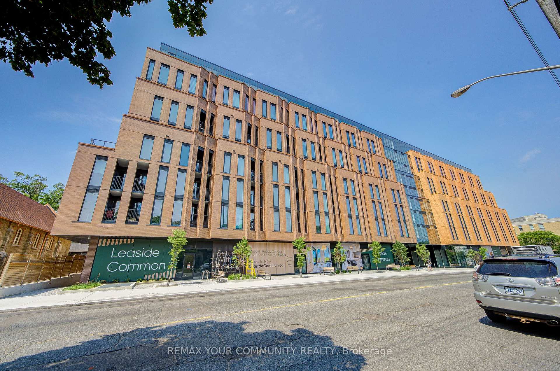 Photo 2 of Unit 5, 1720 Bayview Avenue, Toronto, Mount Pleasant East — HOMEH