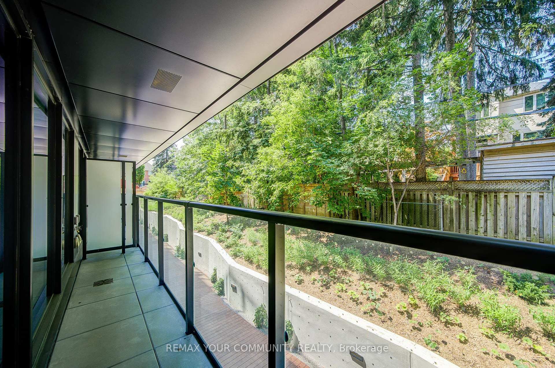 Photo 51 of Unit 5, 1720 Bayview Avenue, Toronto, Mount Pleasant East — HOMEH