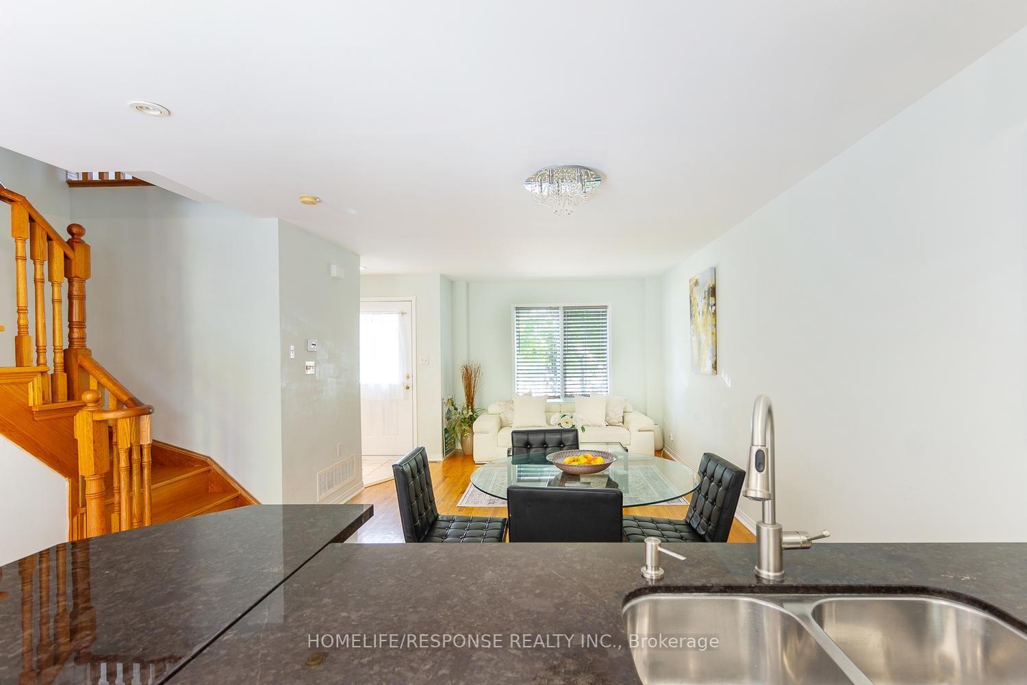 Photo 8 of Unit 25, 450 Bristol Road E, Mississauga, Hurontario — HOMEH